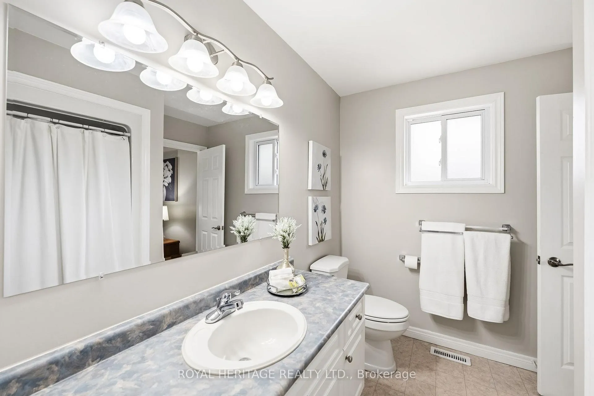 Photo 18 of 102 Raglan Street, Brighton — HOMEH