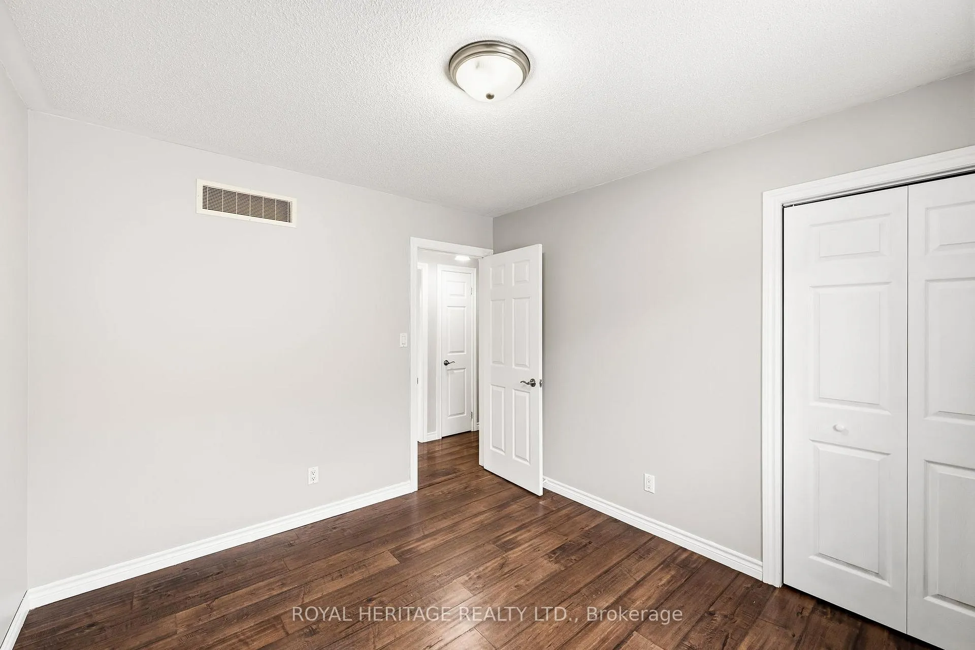 Photo 21 of 102 Raglan Street, Brighton — HOMEH