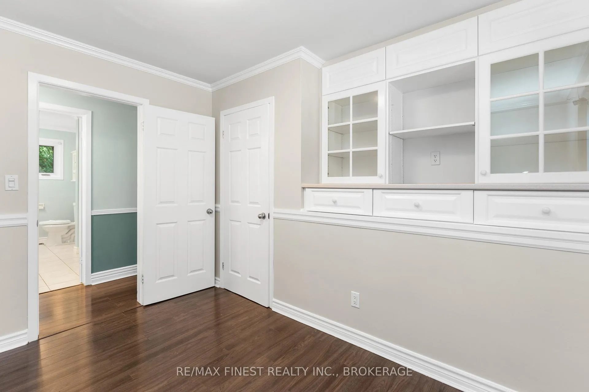 Photo 20 of 52 Windsor Drive, Brockville — HOMEH