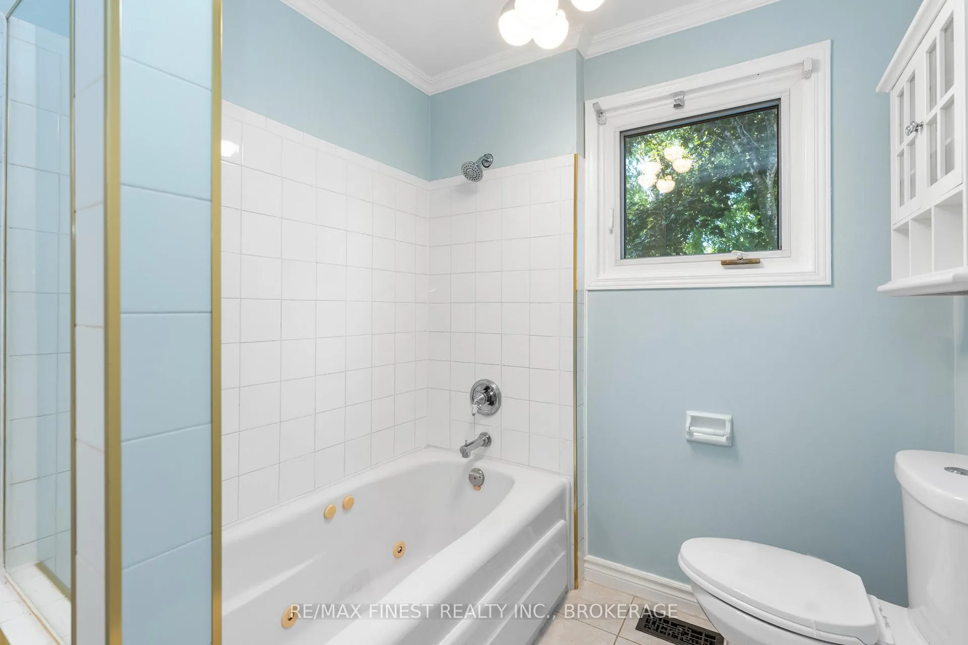 Photo 26 of 52 Windsor Drive, Brockville — HOMEH