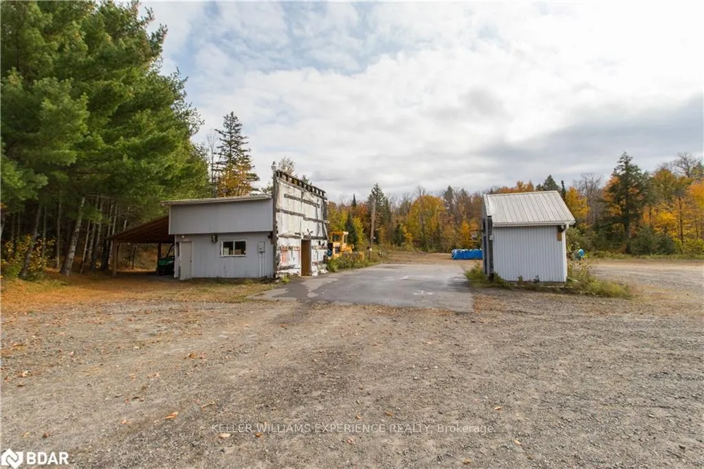 Photo 5 of 11153 522 Highway, Parry Sound Remote Area, Arnstein — HOMEH