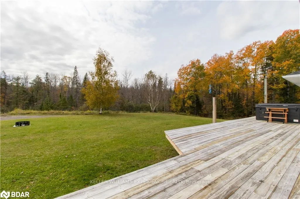 Photo 7 of 11153 522 Highway, Parry Sound Remote Area, Arnstein — HOMEH