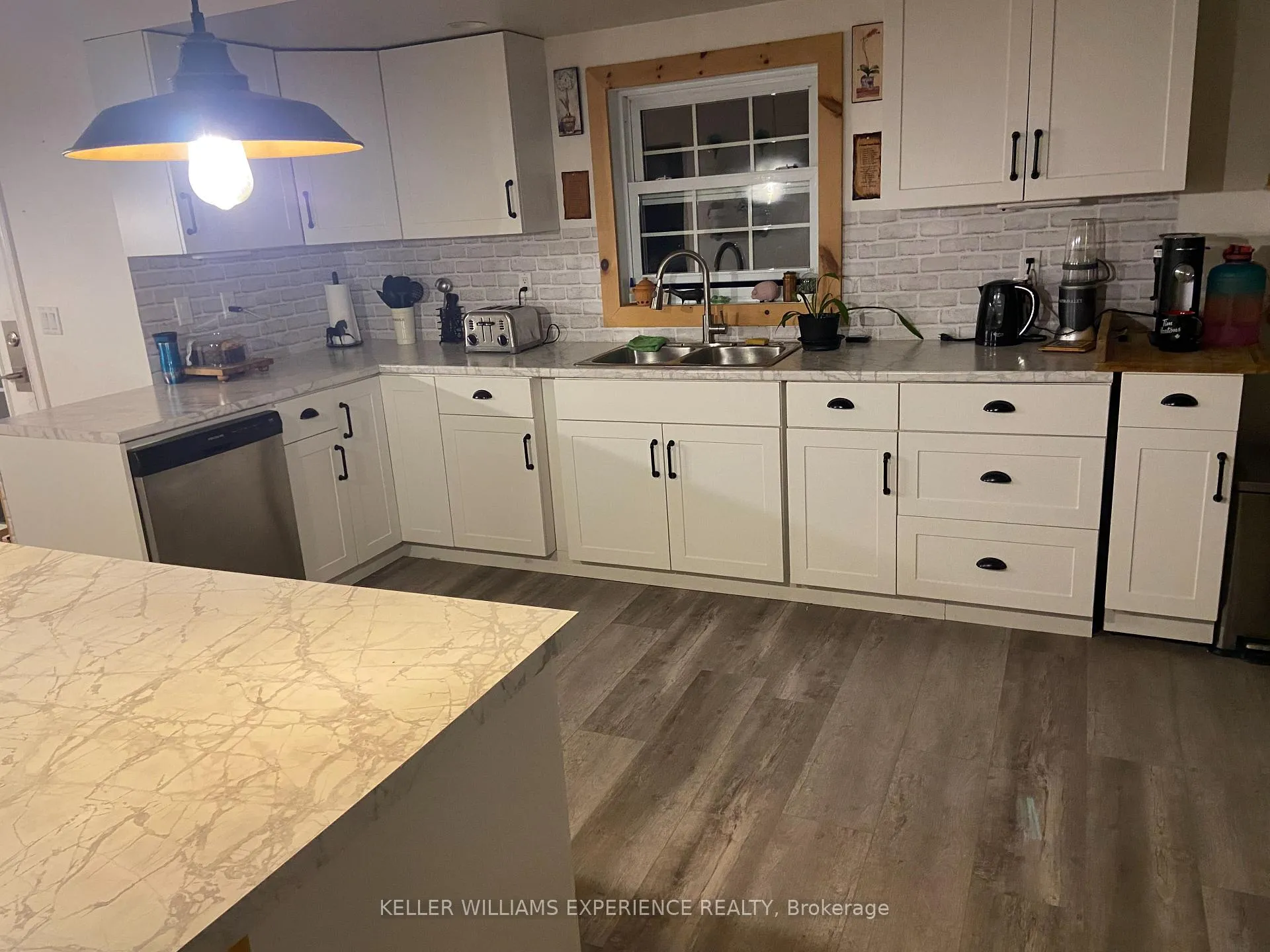 Photo 12 of 11153 522 Highway, Parry Sound Remote Area, Arnstein — HOMEH