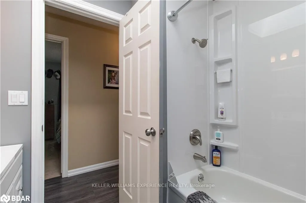 Photo 23 of 11153 522 Highway, Parry Sound Remote Area, Arnstein — HOMEH