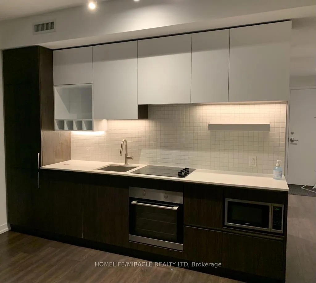 Photo 3 of Unit 2002, 5 Buttermill Avenue, Vaughan, Vaughan Corporate Centre — HOMEH