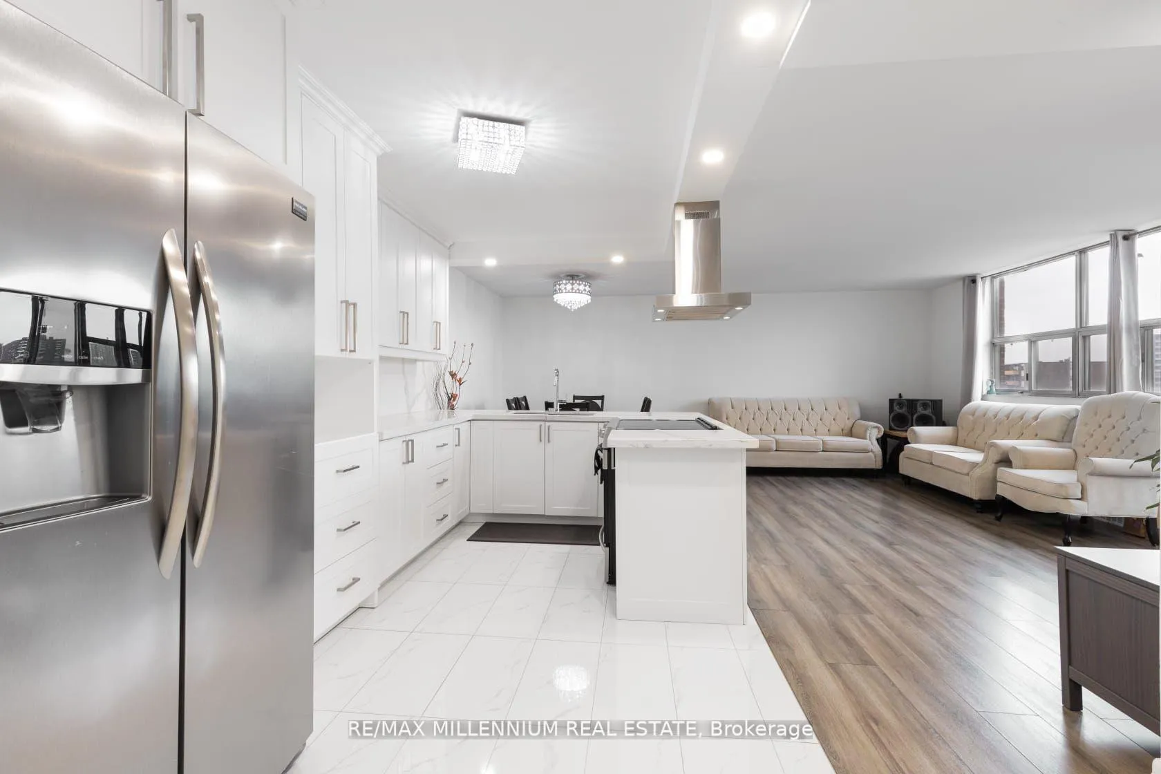 Photo 2 of Unit 706, 2645 Kipling Avenue W, Etobicoke, Mount Olive-Silverstone-Jamestown — HOMEH