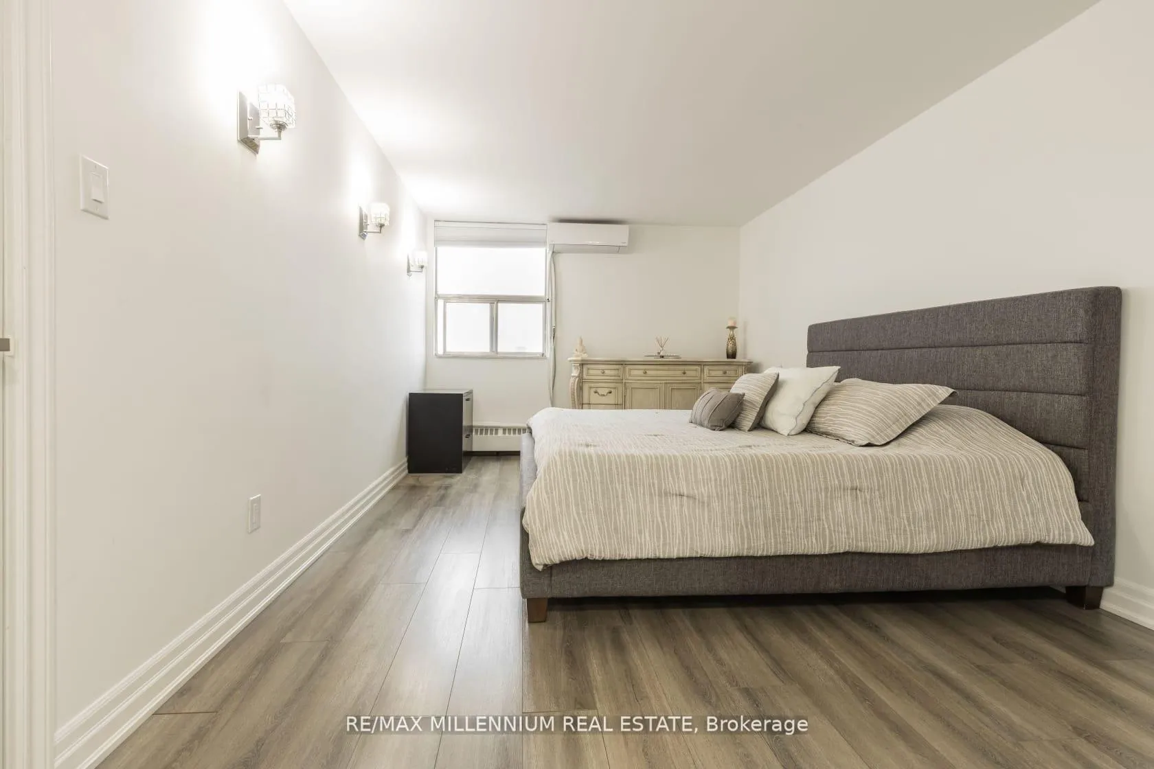 Photo 12 of Unit 706, 2645 Kipling Avenue W, Etobicoke, Mount Olive-Silverstone-Jamestown — HOMEH