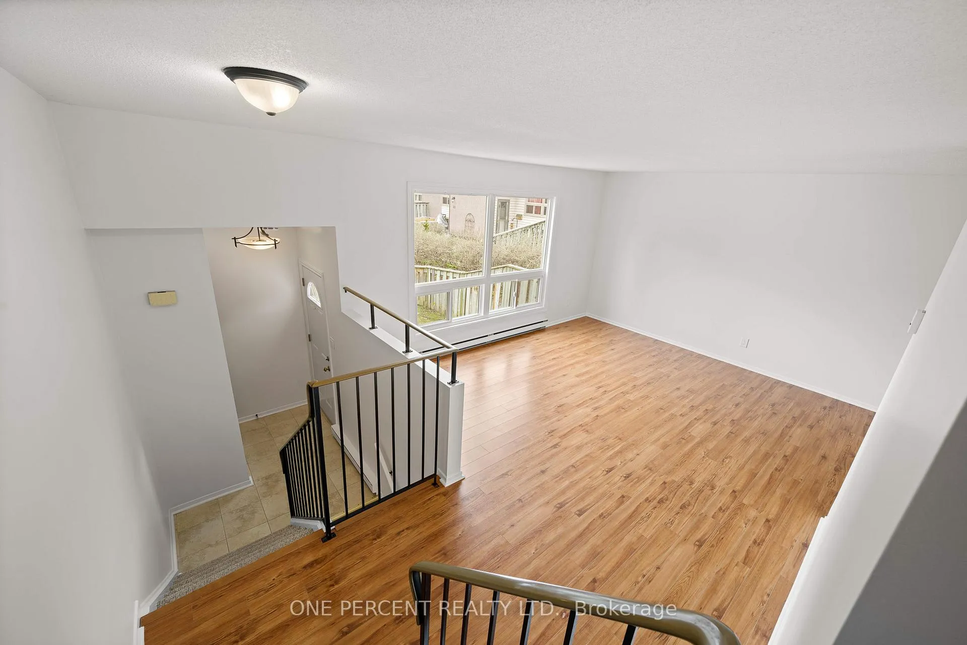 Photo 14 of Unit 11, 2640 Draper Avenue, Ottawa, Redwood Park — HOMEH