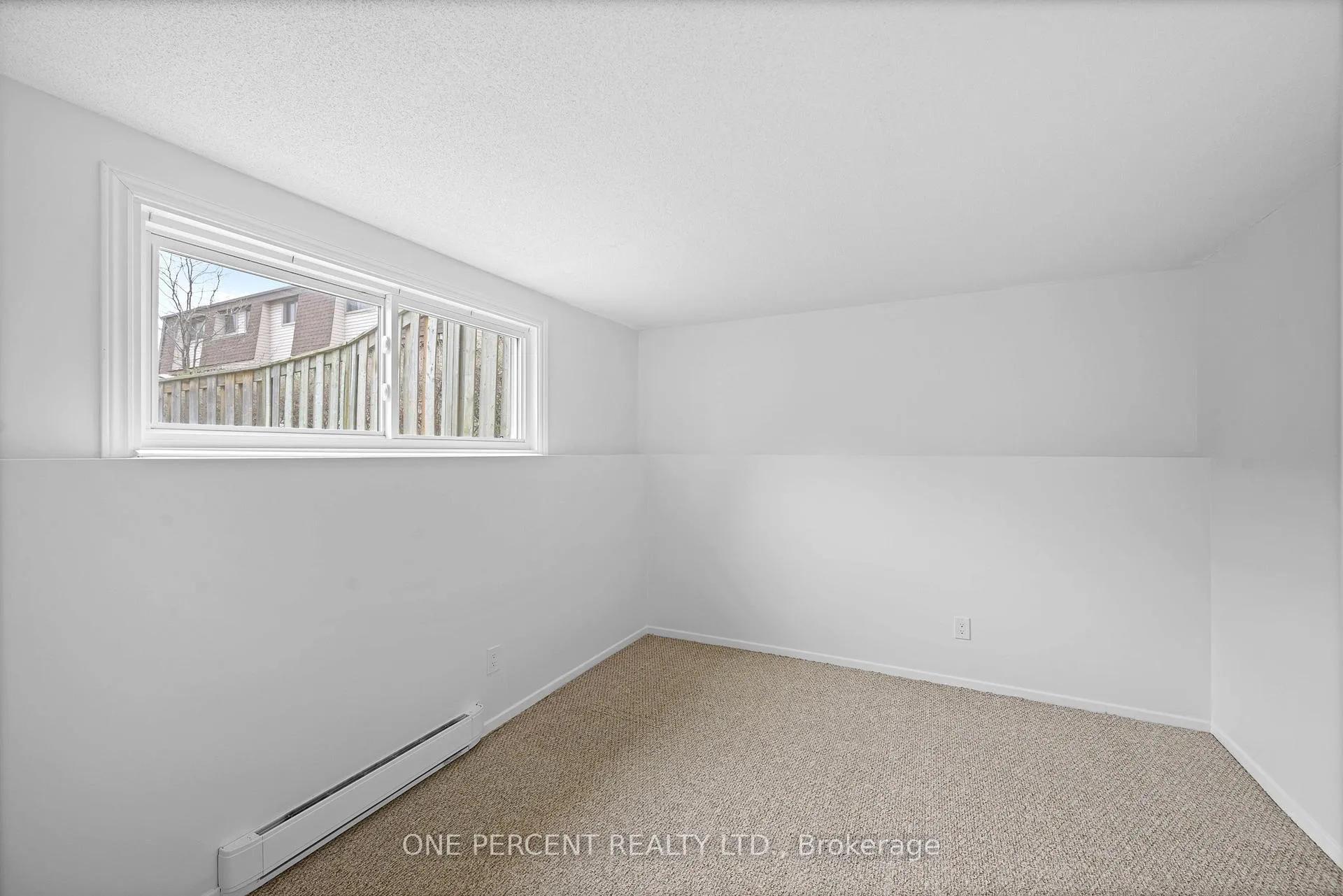 Photo 23 of Unit 11, 2640 Draper Avenue, Ottawa, Redwood Park — HOMEH