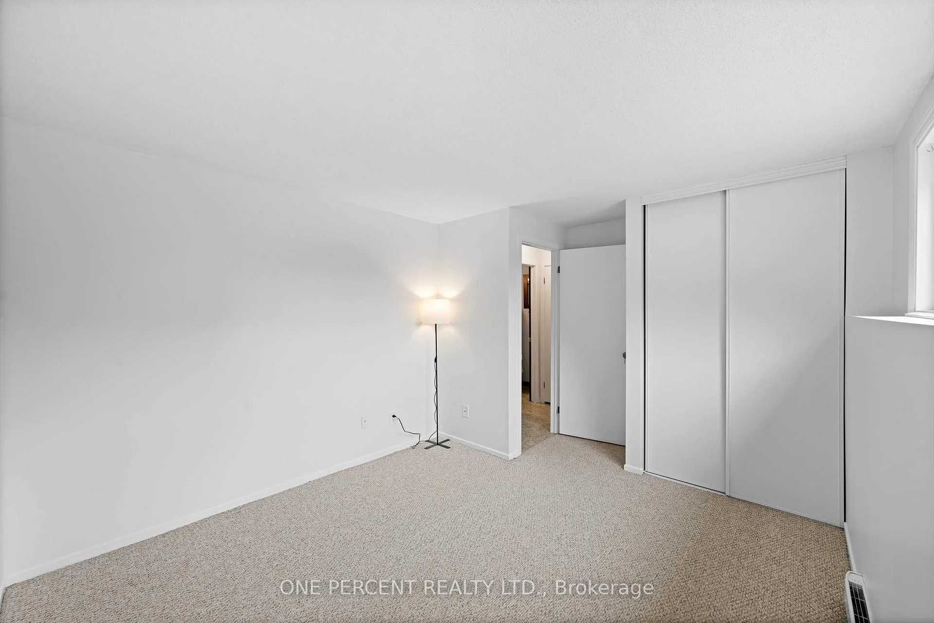 Photo 25 of Unit 11, 2640 Draper Avenue, Ottawa, Redwood Park — HOMEH