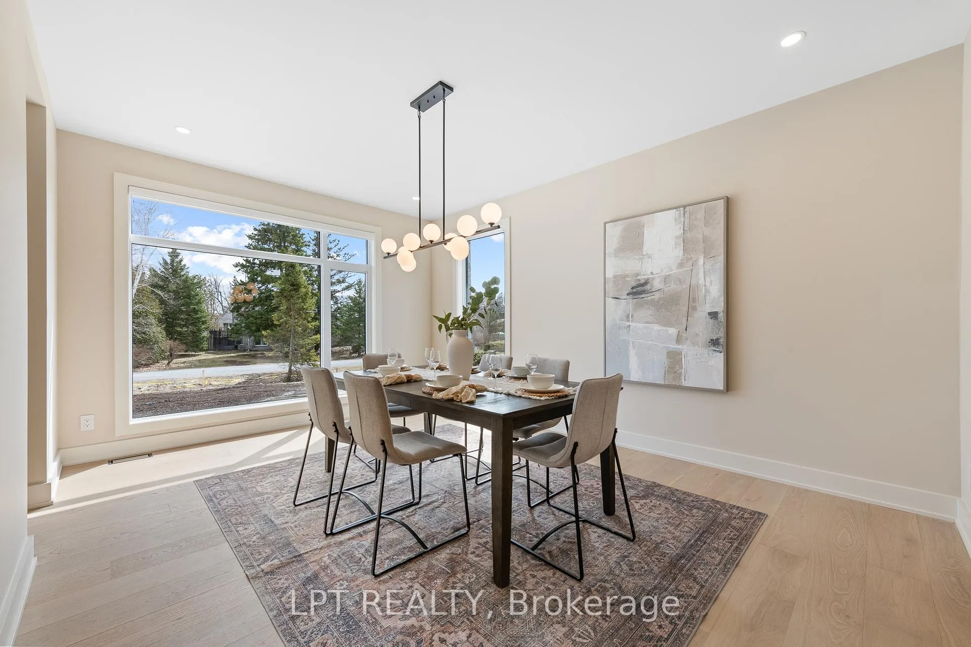 Photo 5 of 400 Ashbee Court, Ottawa, Manotick Village & Manotick Estates — HOMEH