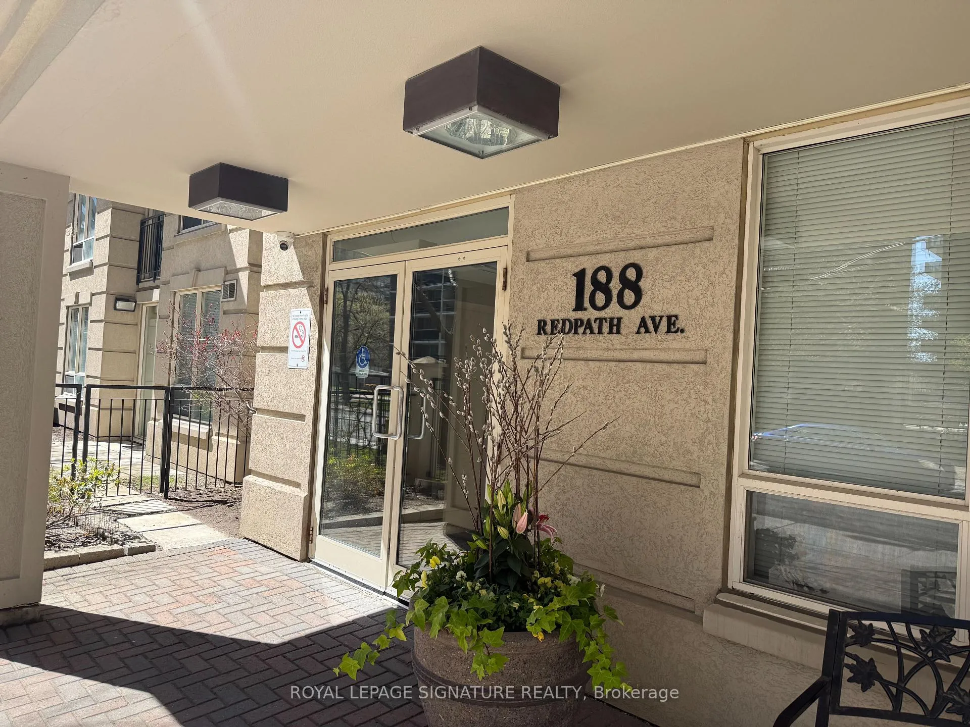 Photo 9 of Unit P3, 188 Redpath Avenue, Toronto, Mount Pleasant West — HOMEH
