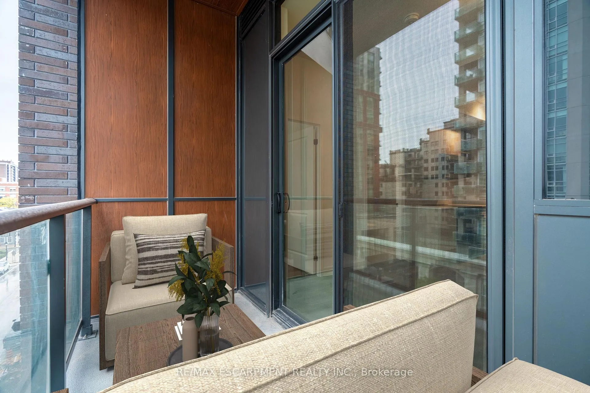 Photo 20 of Unit 416, 2075 Lakeshore Road, Burlington, Brant — HOMEH