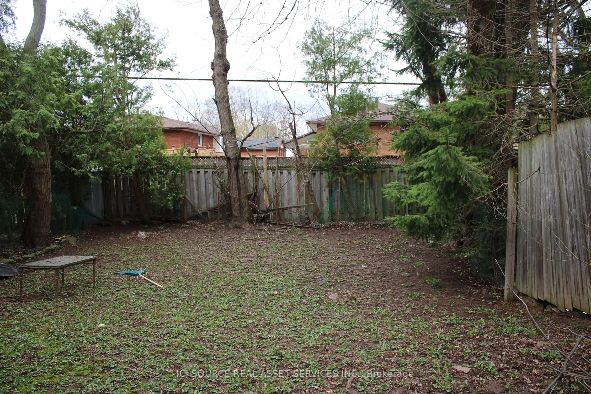 Photo 3 of 532 Appleby Line, Burlington, Shoreacres — HOMEH