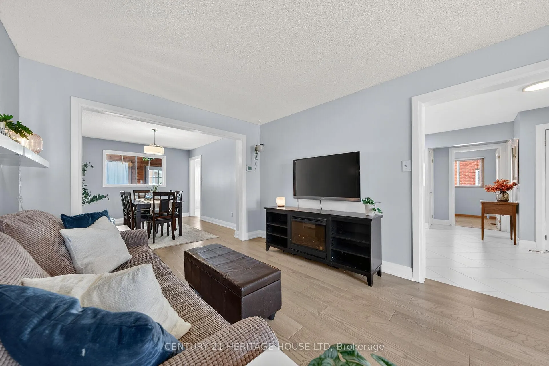 Photo 16 of 3 Bowes Court, Caledon, Bolton West — HOMEH