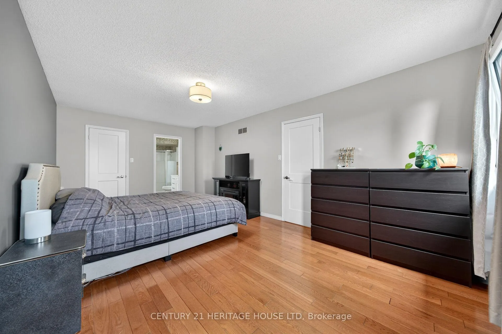 Photo 27 of 3 Bowes Court, Caledon, Bolton West — HOMEH