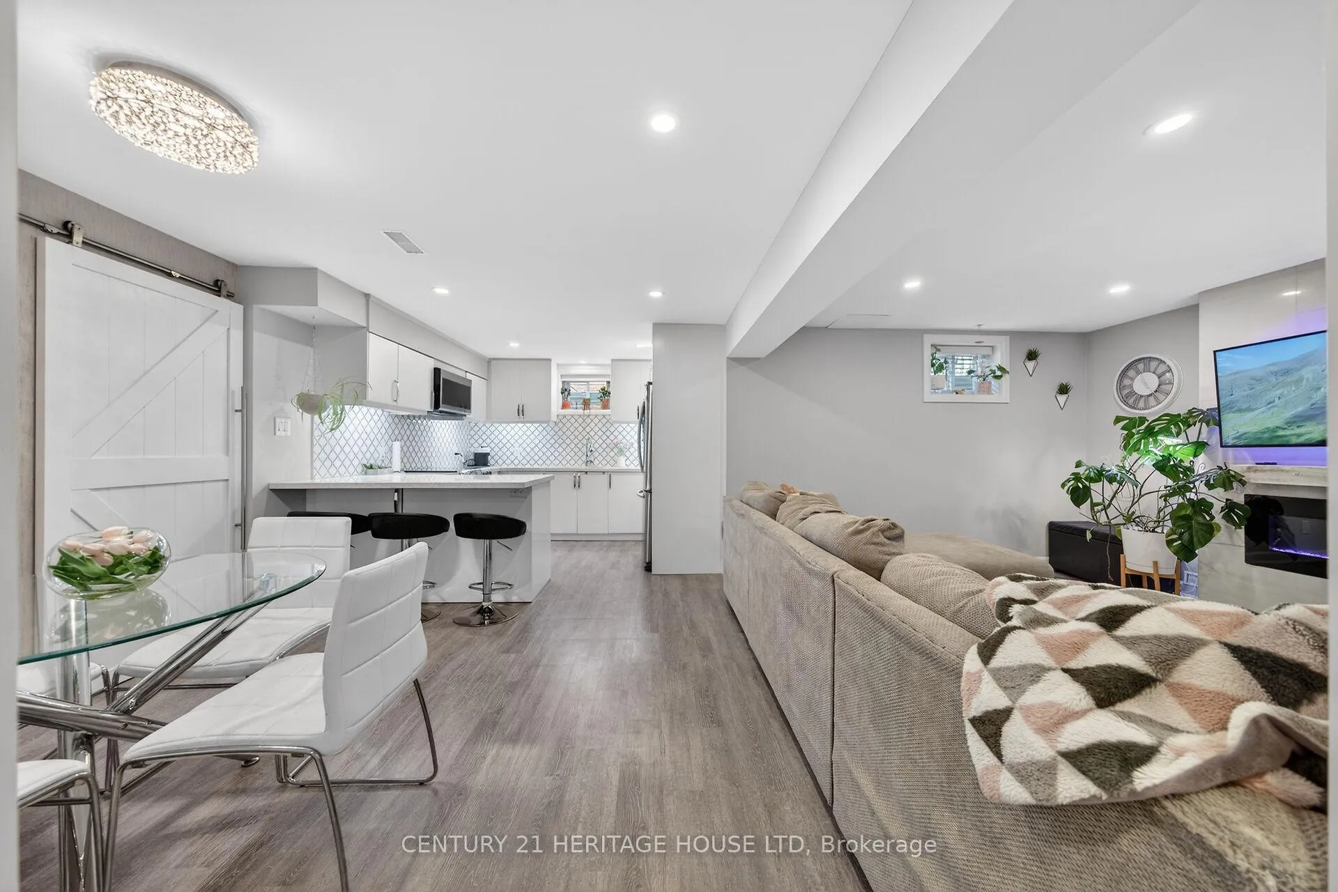 Photo 36 of 3 Bowes Court, Caledon, Bolton West — HOMEH