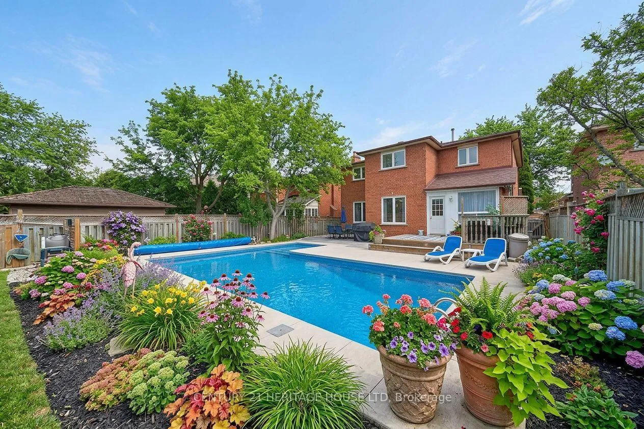 Photo 50 of 3 Bowes Court, Caledon, Bolton West — HOMEH