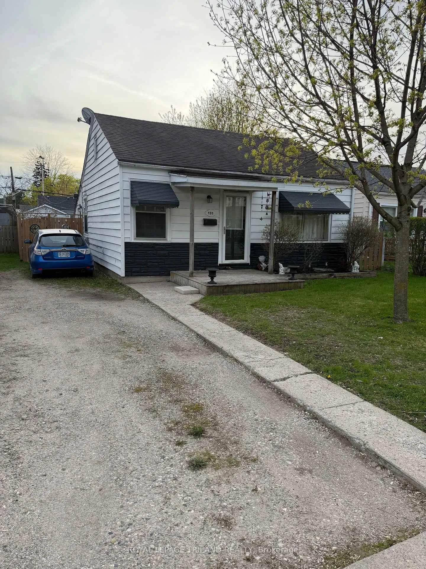 Front of 191 Elgin Street