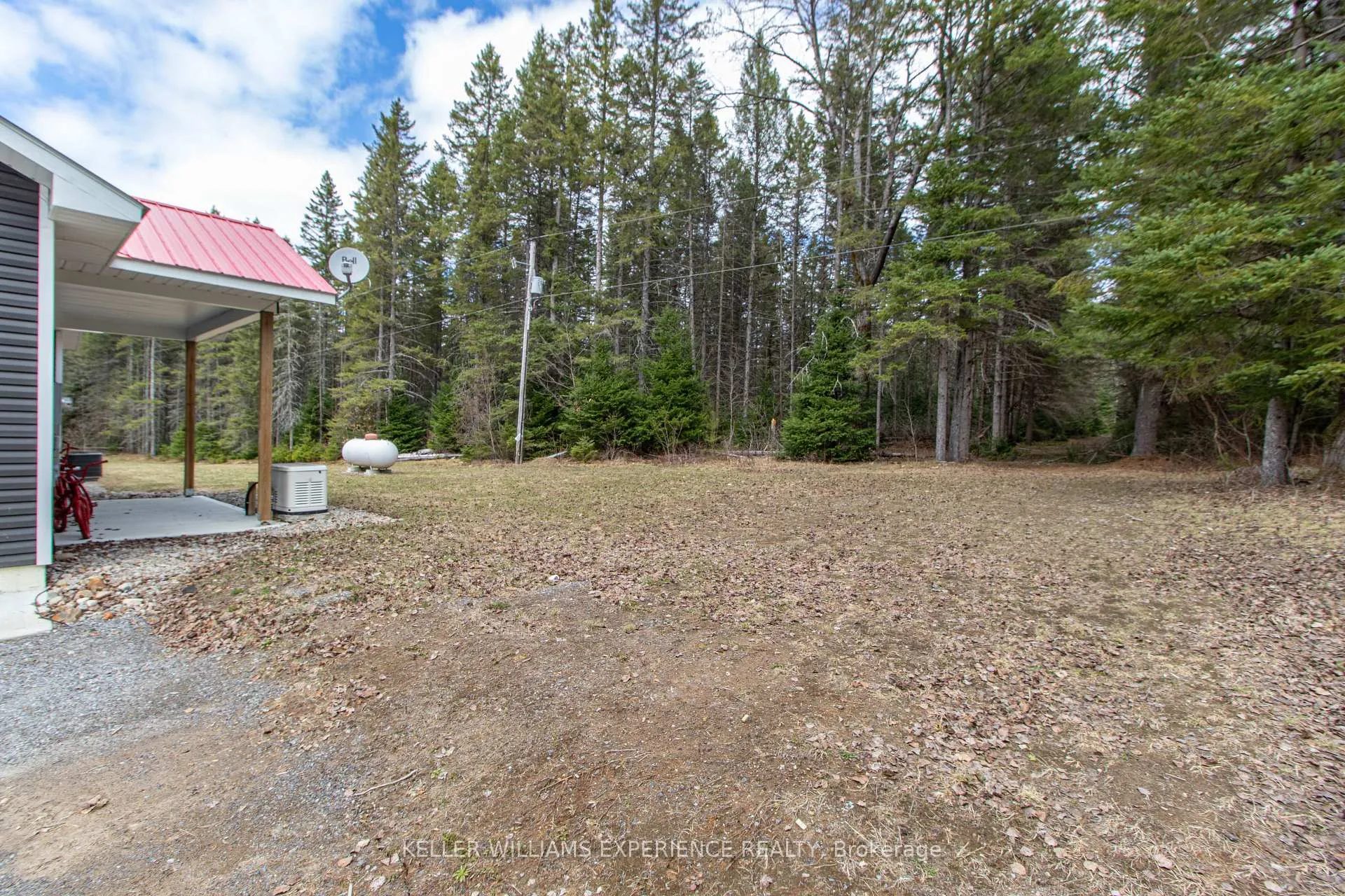 Photo 5 of 213 Yearley Road, McMurrich/Monteith, McMurrich — HOMEH
