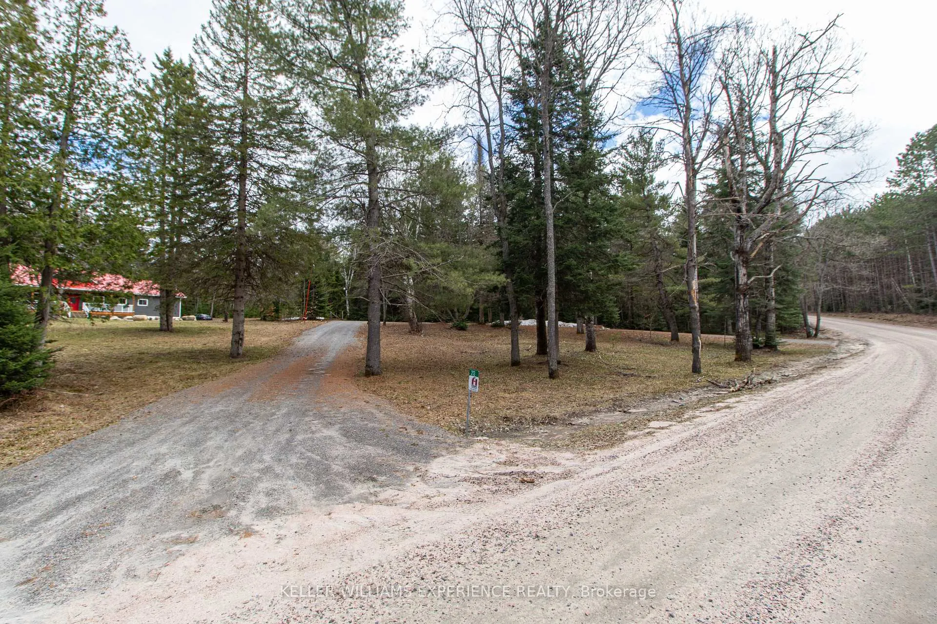 Photo 43 of 213 Yearley Road, McMurrich/Monteith, McMurrich — HOMEH