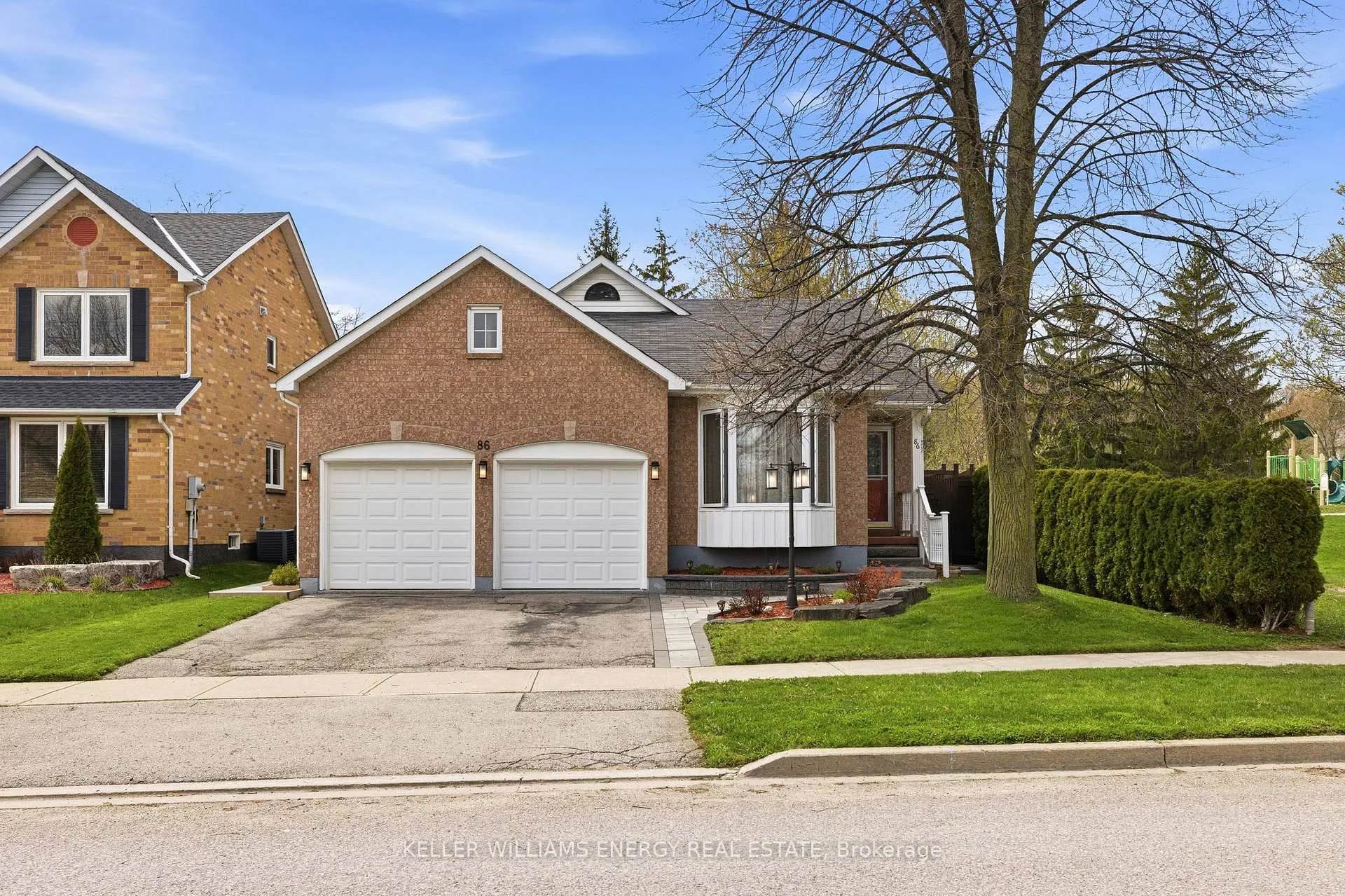 Photo 1 of 86 Rhonda Boulevard, Clarington, Bowmanville — HOMEH
