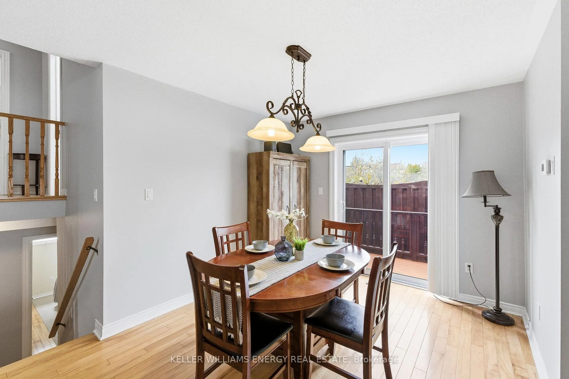 Photo 12 of 86 Rhonda Boulevard, Clarington, Bowmanville — HOMEH