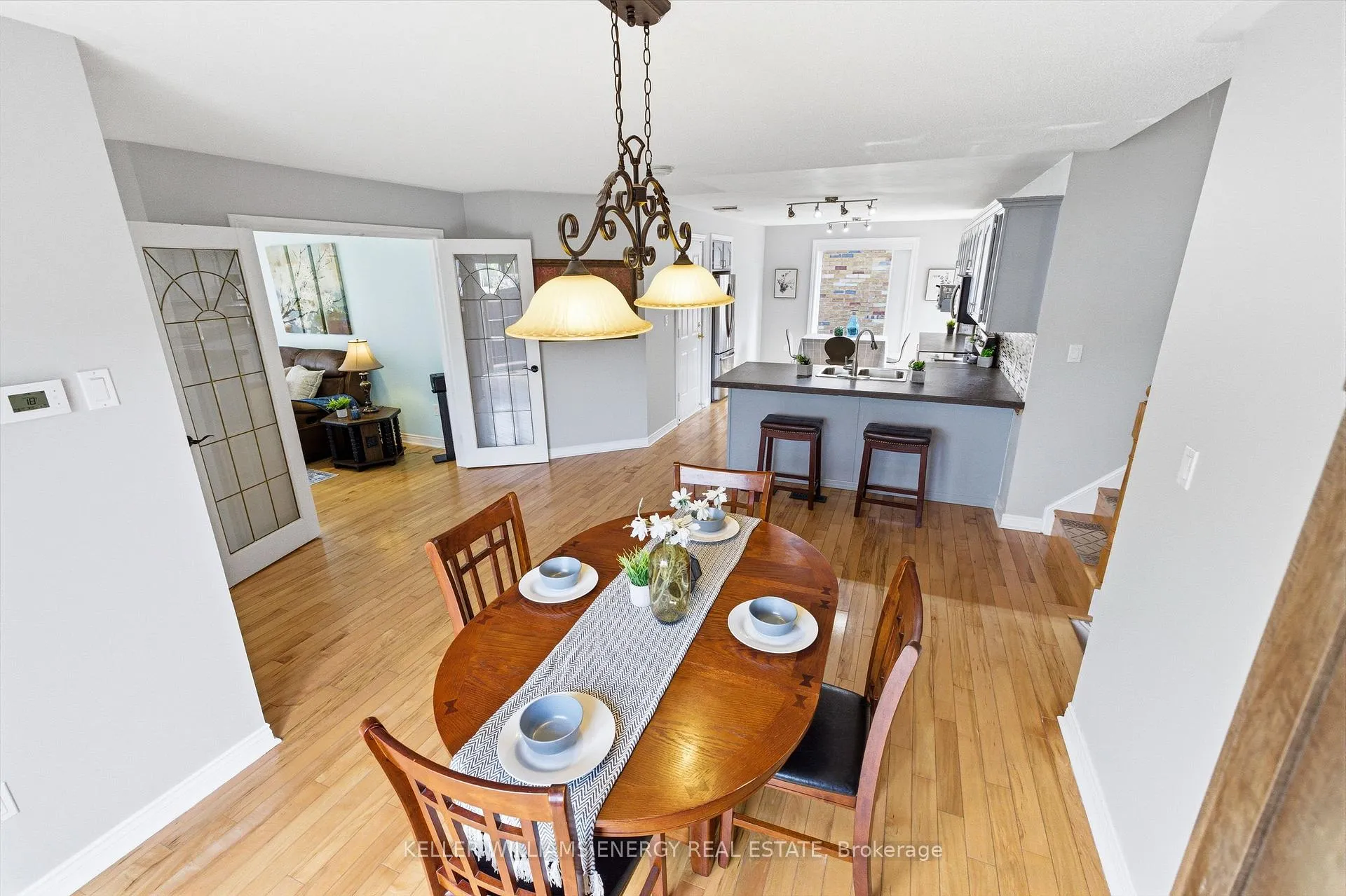 Photo 13 of 86 Rhonda Boulevard, Clarington, Bowmanville — HOMEH