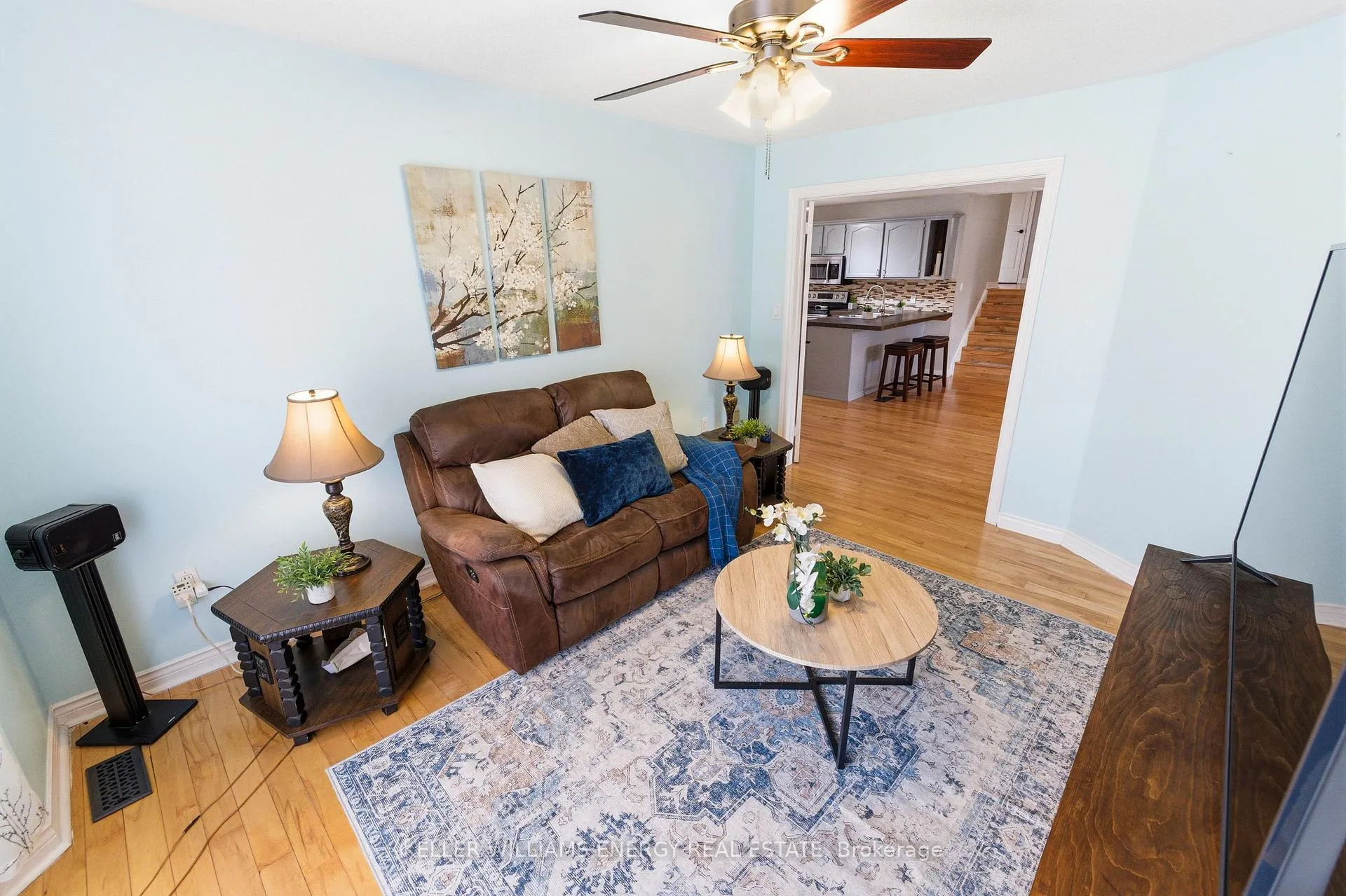 Photo 15 of 86 Rhonda Boulevard, Clarington, Bowmanville — HOMEH