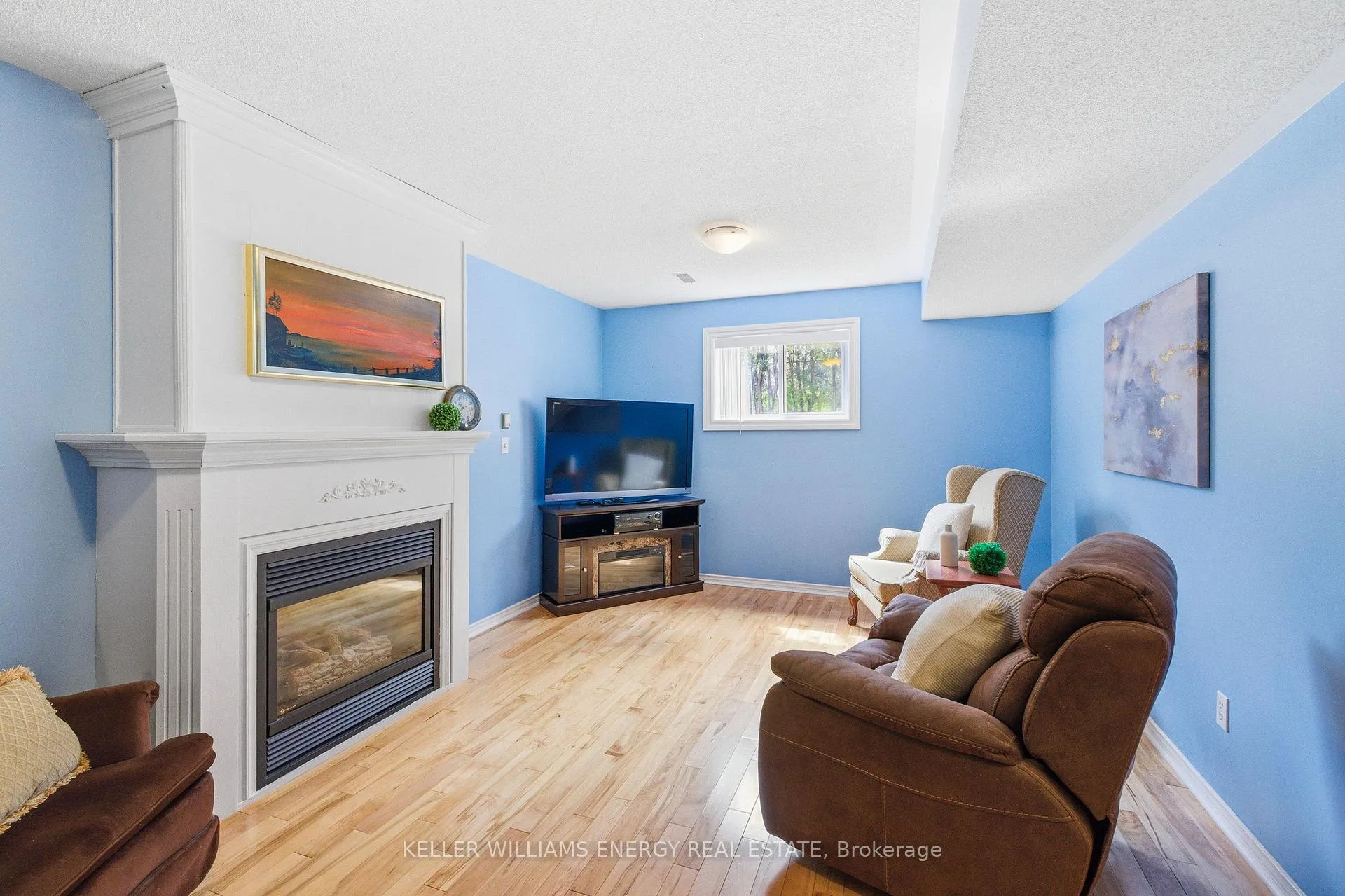 Photo 26 of 86 Rhonda Boulevard, Clarington, Bowmanville — HOMEH