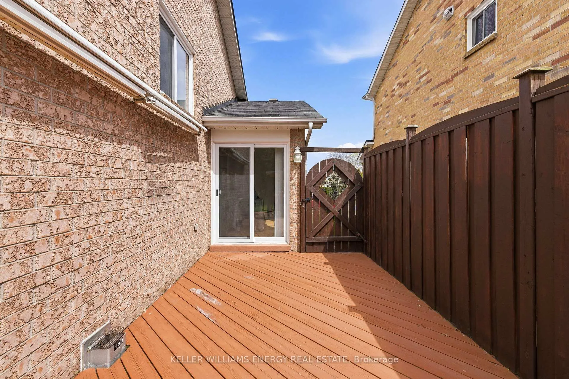 Photo 29 of 86 Rhonda Boulevard, Clarington, Bowmanville — HOMEH