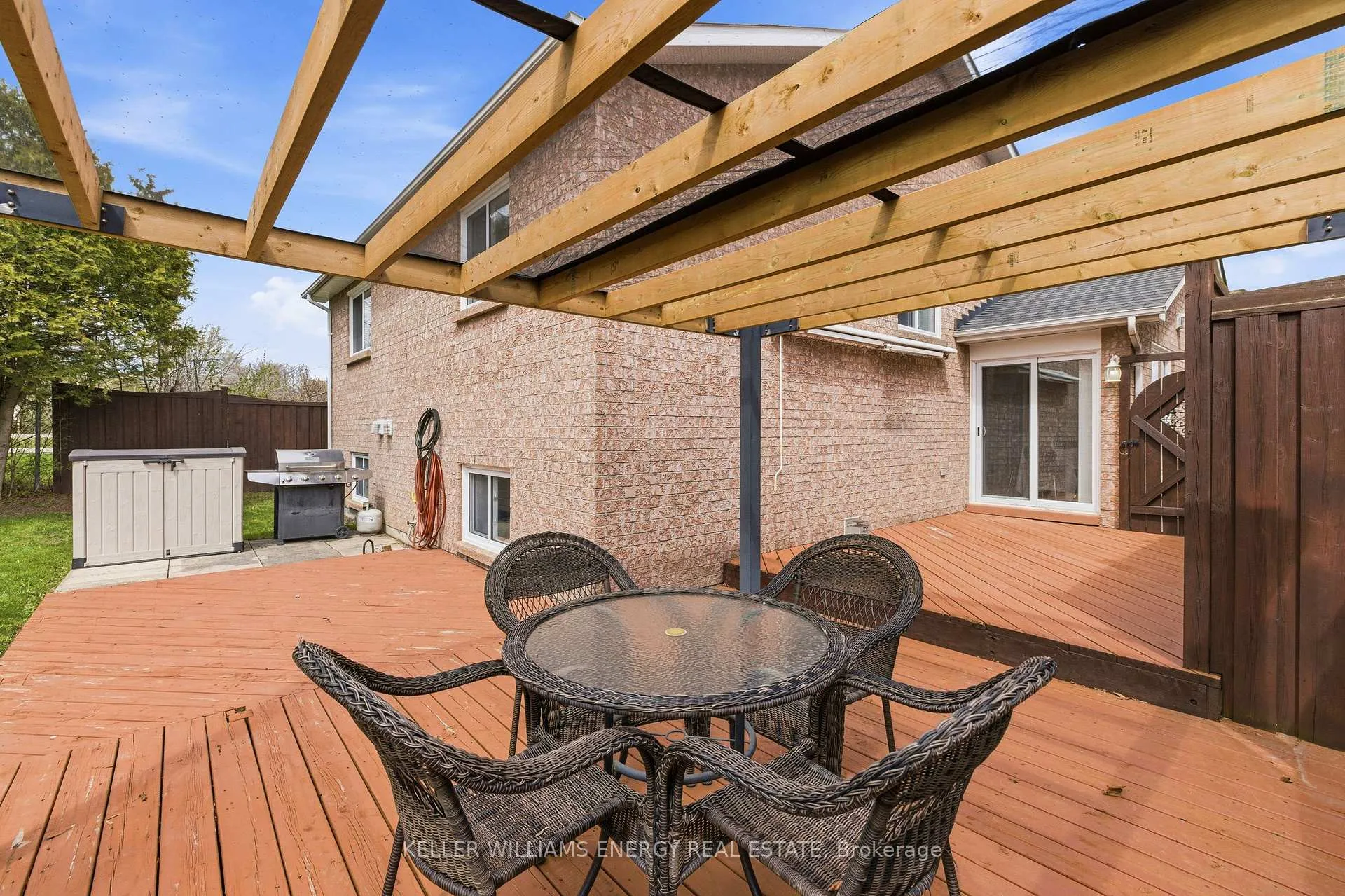 Photo 32 of 86 Rhonda Boulevard, Clarington, Bowmanville — HOMEH