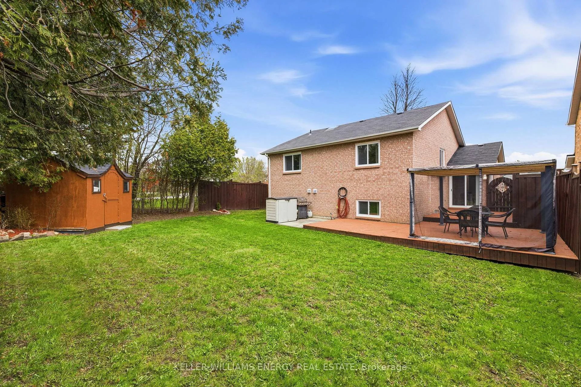 Photo 39 of 86 Rhonda Boulevard, Clarington, Bowmanville — HOMEH