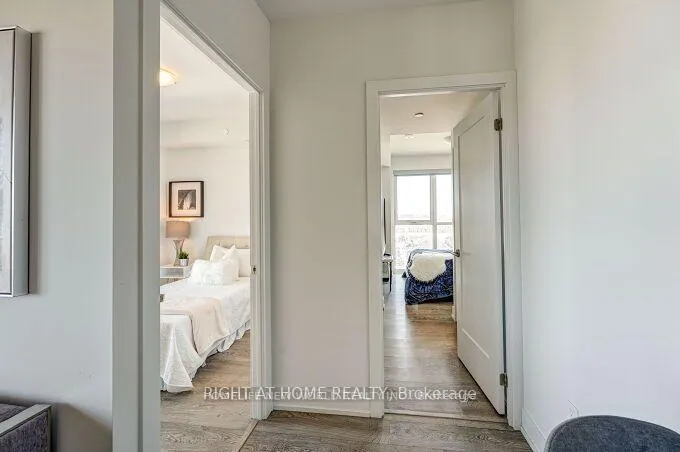 Photo 13 of Unit 1807, 2550 Simcoe Street N, Oshawa, Windfields — HOMEH