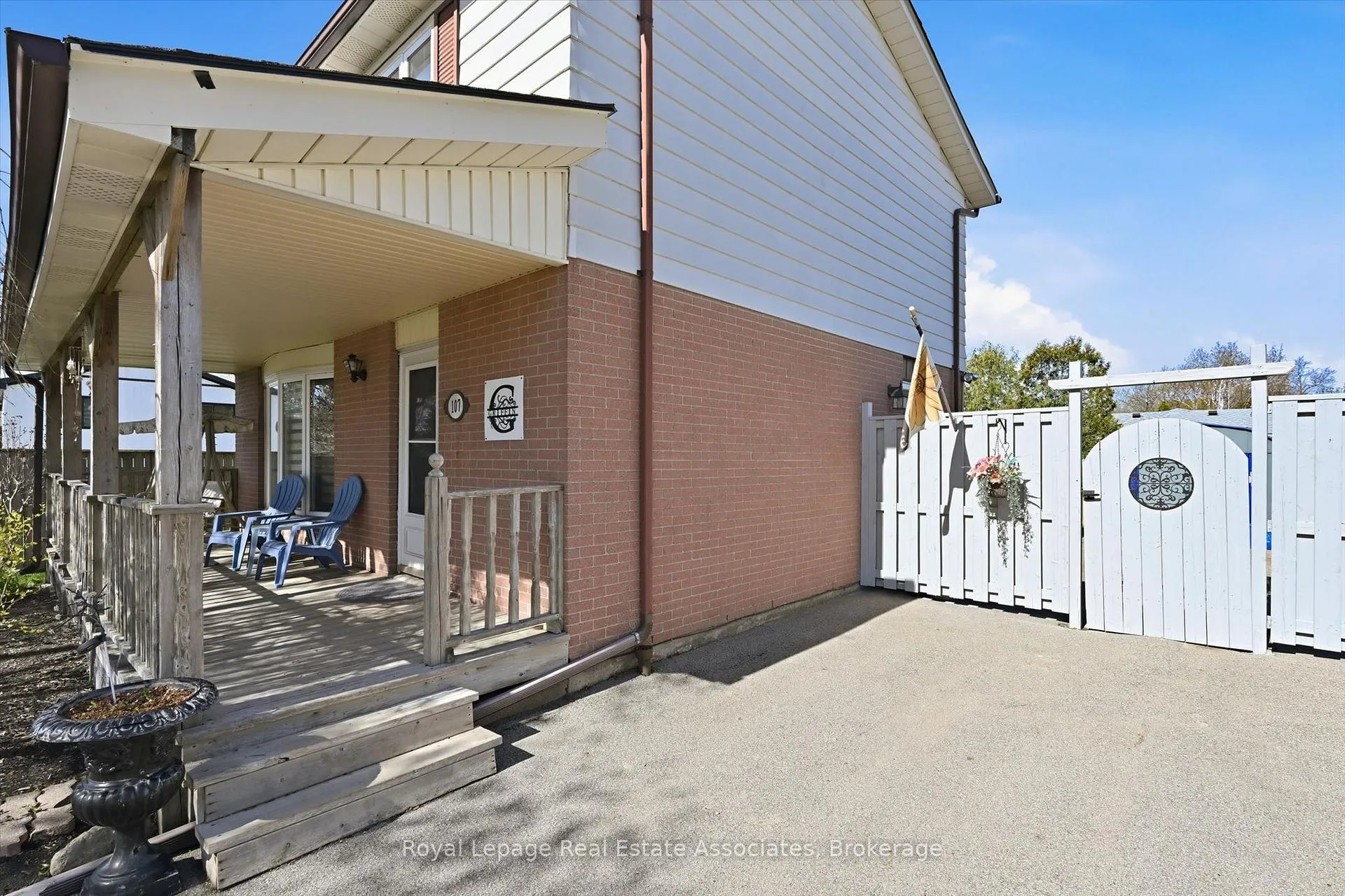 Photo 4 of 107 Billington Crescent, Hamilton, Berrisfield — HOMEH