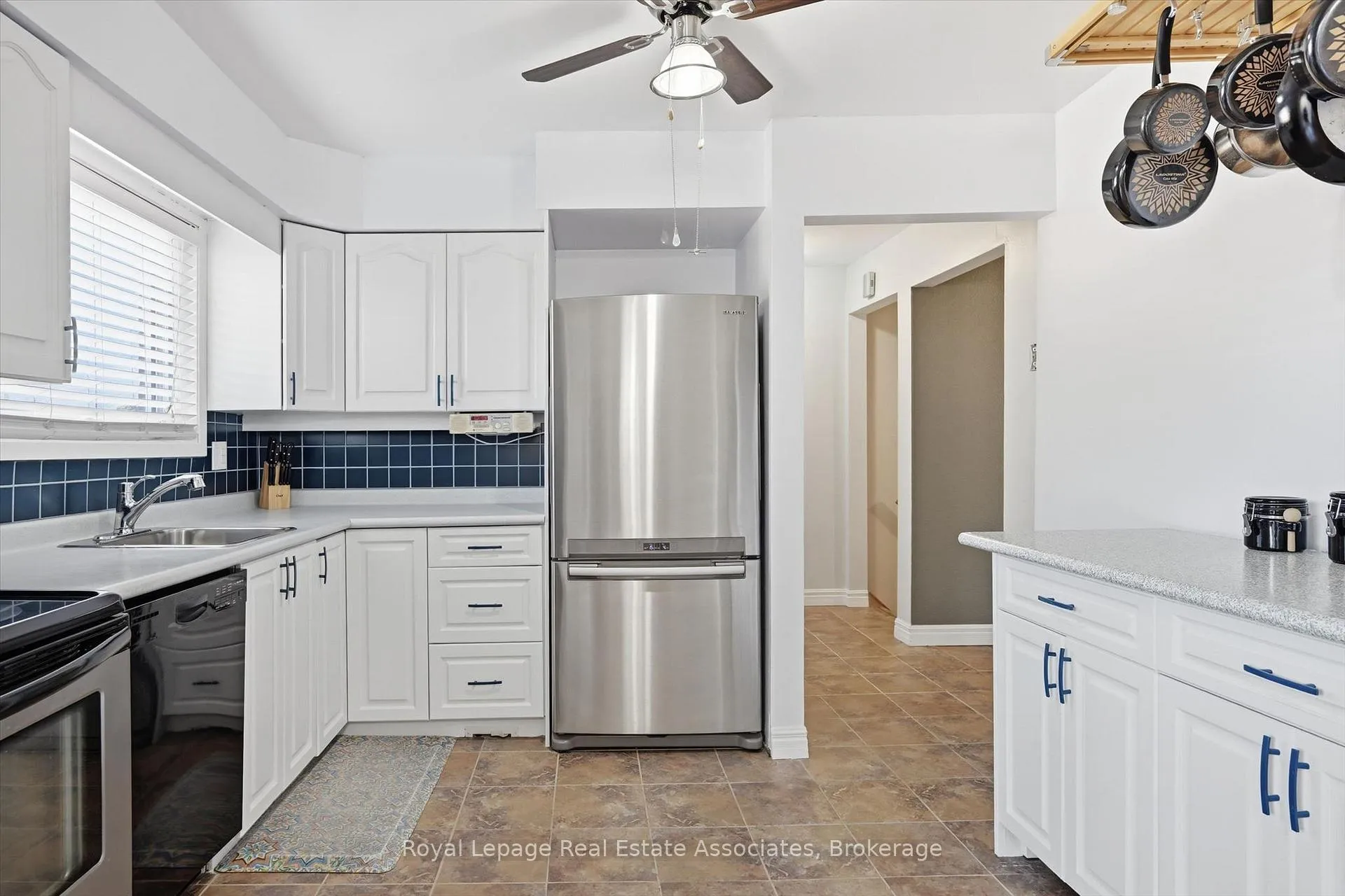 Photo 18 of 107 Billington Crescent, Hamilton, Berrisfield — HOMEH