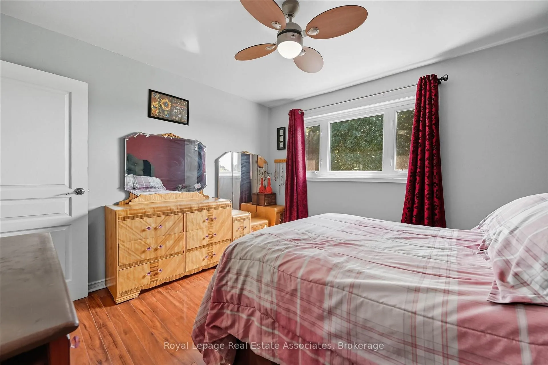 Photo 24 of 107 Billington Crescent, Hamilton, Berrisfield — HOMEH