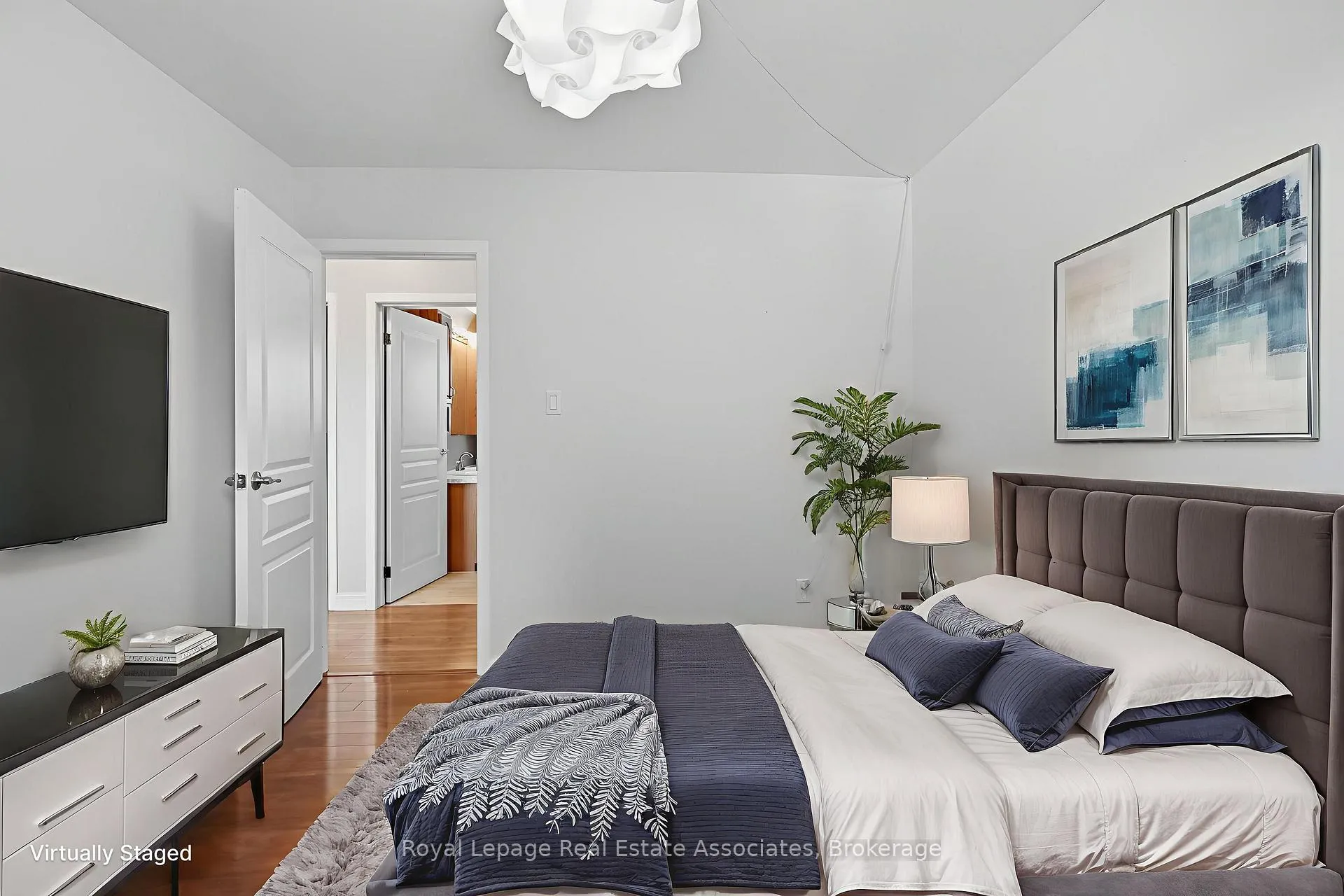Photo 27 of 107 Billington Crescent, Hamilton, Berrisfield — HOMEH