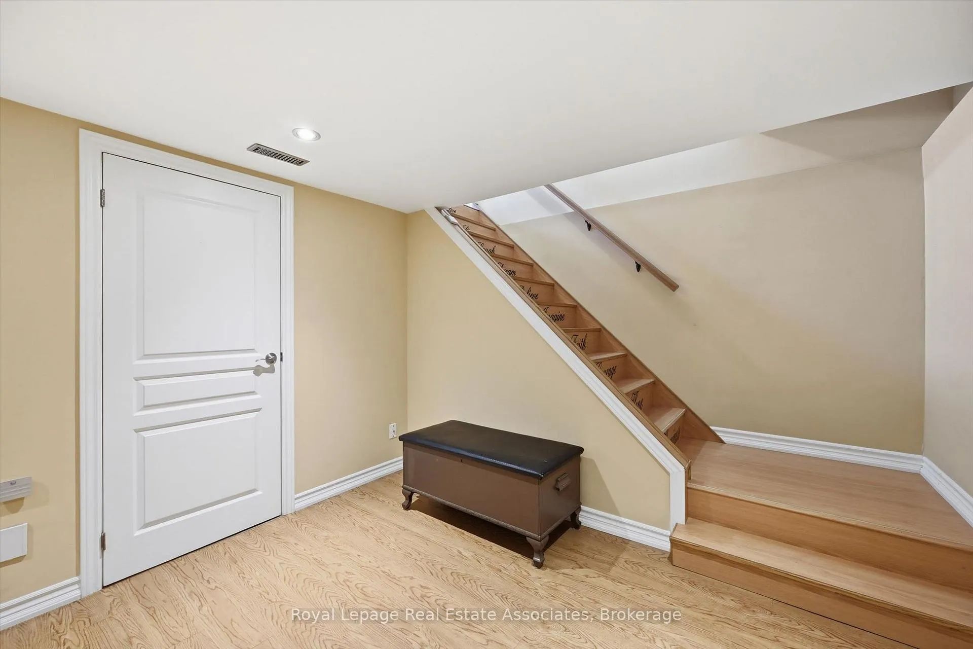 Photo 36 of 107 Billington Crescent, Hamilton, Berrisfield — HOMEH