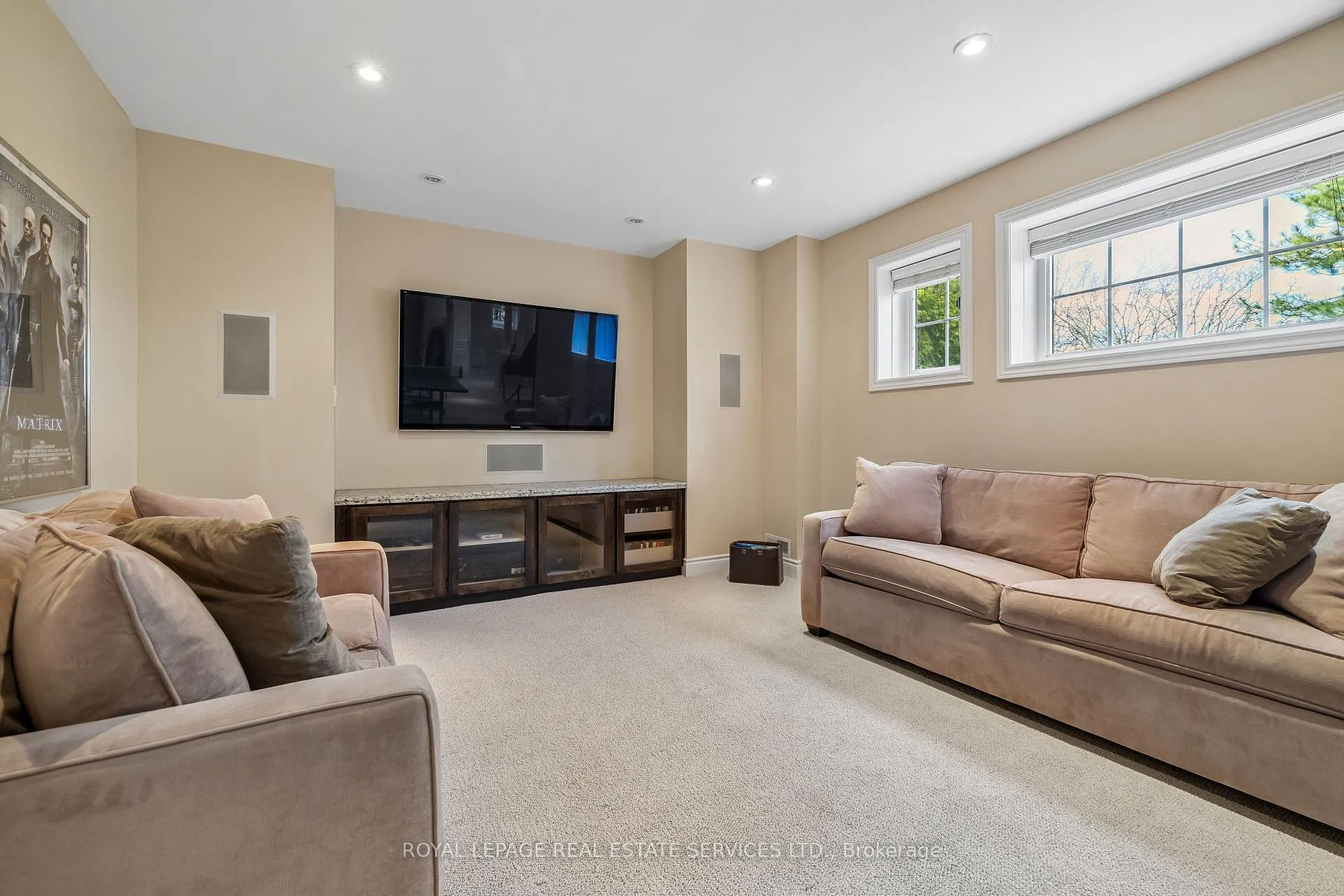 Photo 26 of 1020 Valley Crest Circle, Oakville, River Oaks — HOMEH