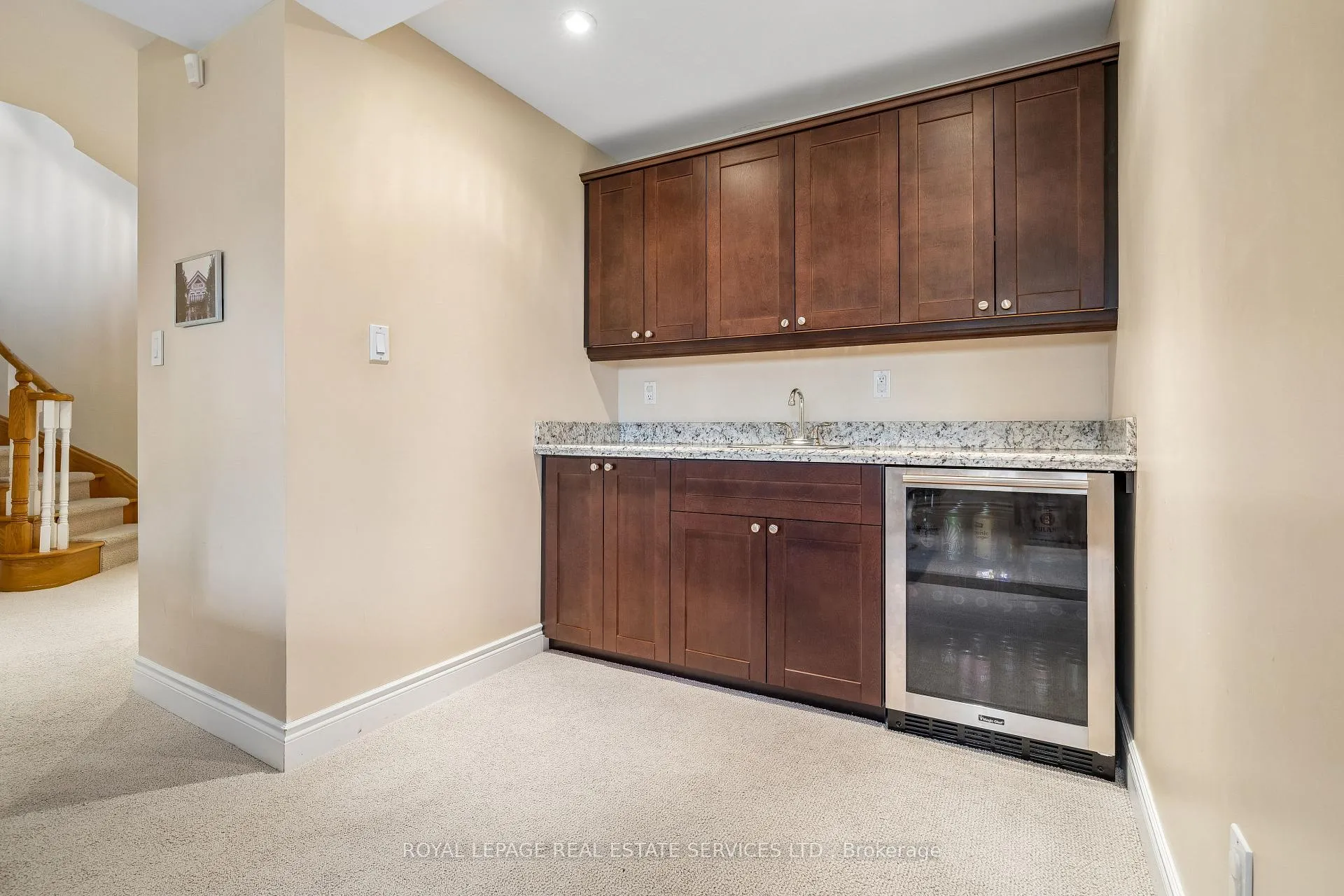 Photo 27 of 1020 Valley Crest Circle, Oakville, River Oaks — HOMEH