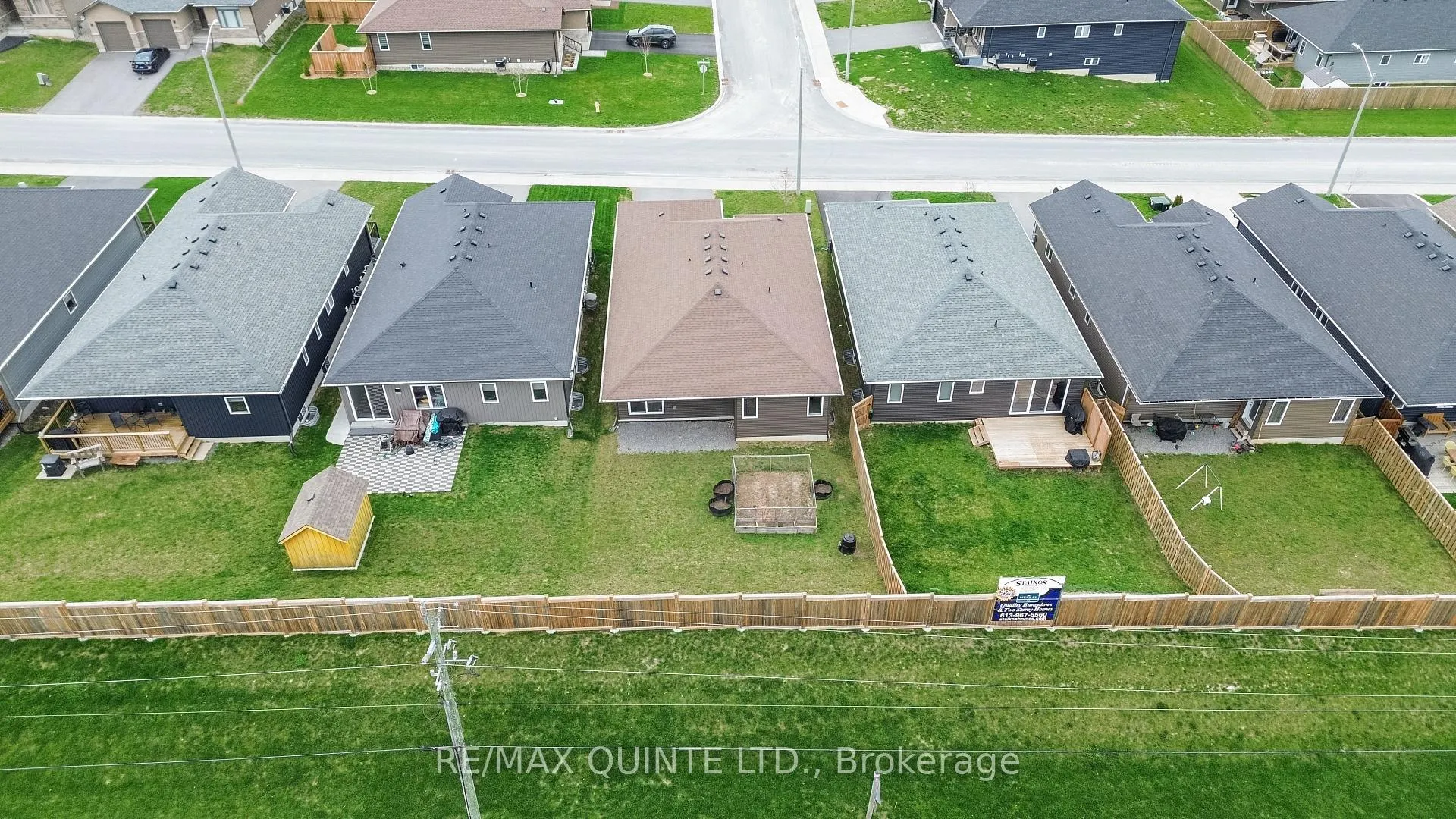 Photo 6 of 126 Northumberland Boulevard, Quinte West, Murray Ward — HOMEH