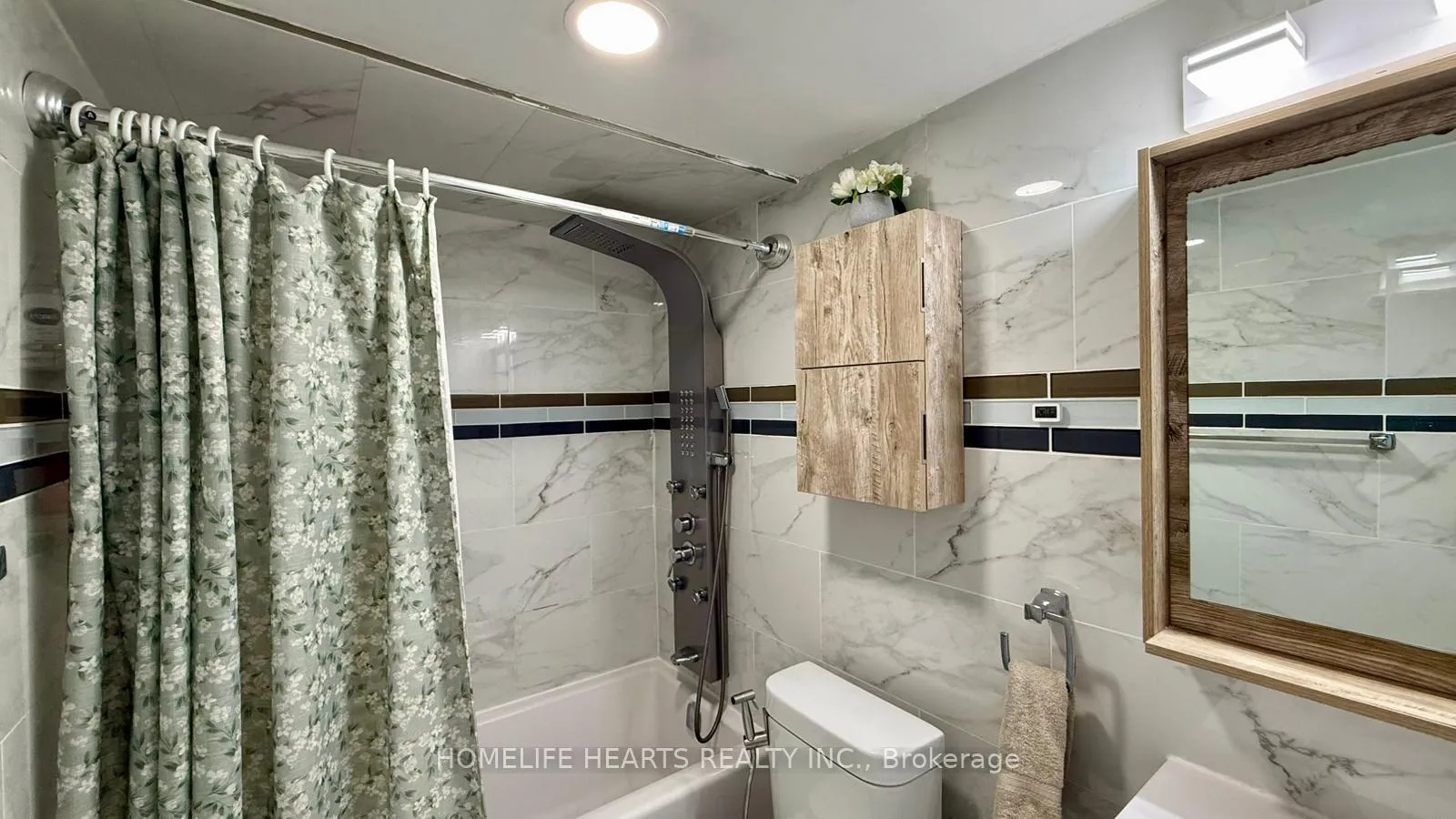 Photo 15 of Unit 315, 20 Edgecliff Golfway, Toronto, Flemingdon Park — HOMEH