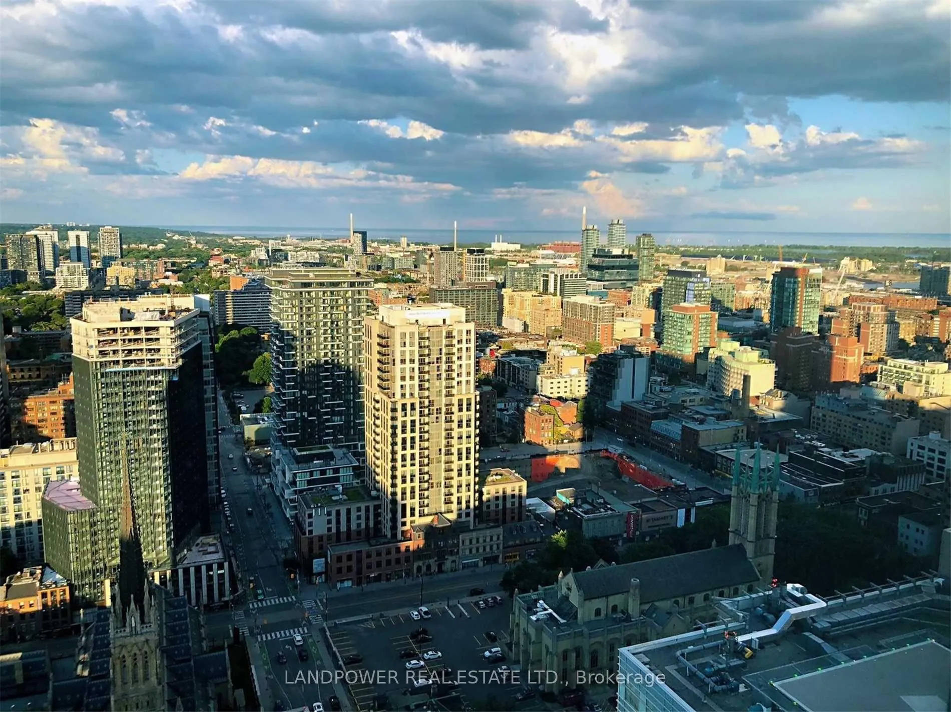 Photo 2 of Unit 3902, 210 Victoria Street, Toronto, Church-Yonge Corridor — HOMEH
