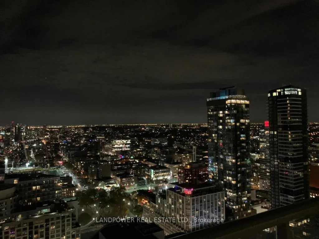 Photo 3 of Unit 3902, 210 Victoria Street, Toronto, Church-Yonge Corridor — HOMEH