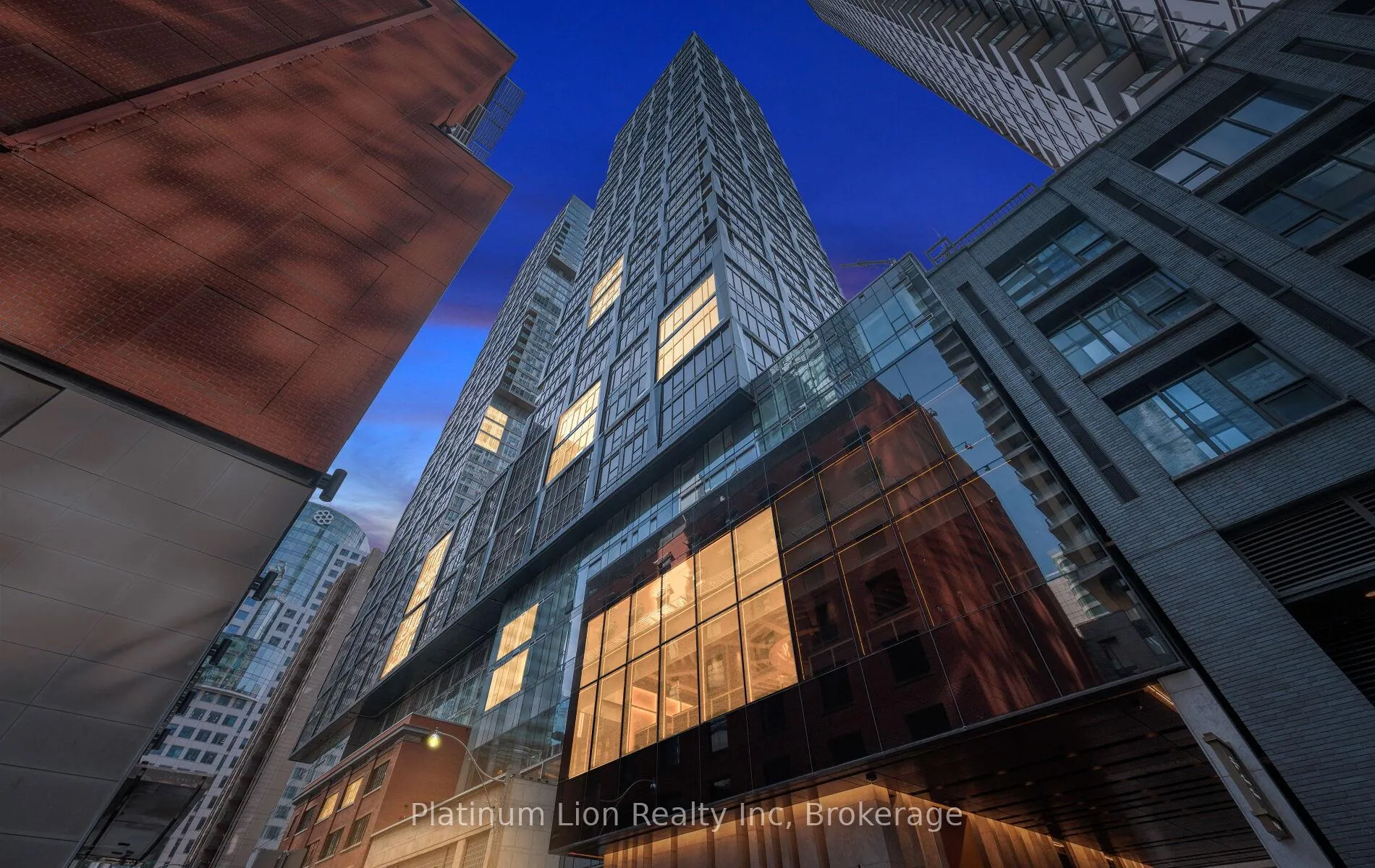 Photo of Unit 620, 15 Mercer Street