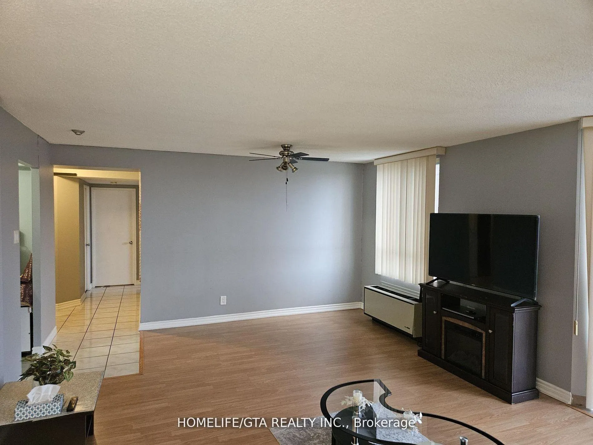 Photo 4 of Unit 1409, 41 Markbrook Lane, Etobicoke, Mount Olive-Silverstone-Jamestown — HOMEH