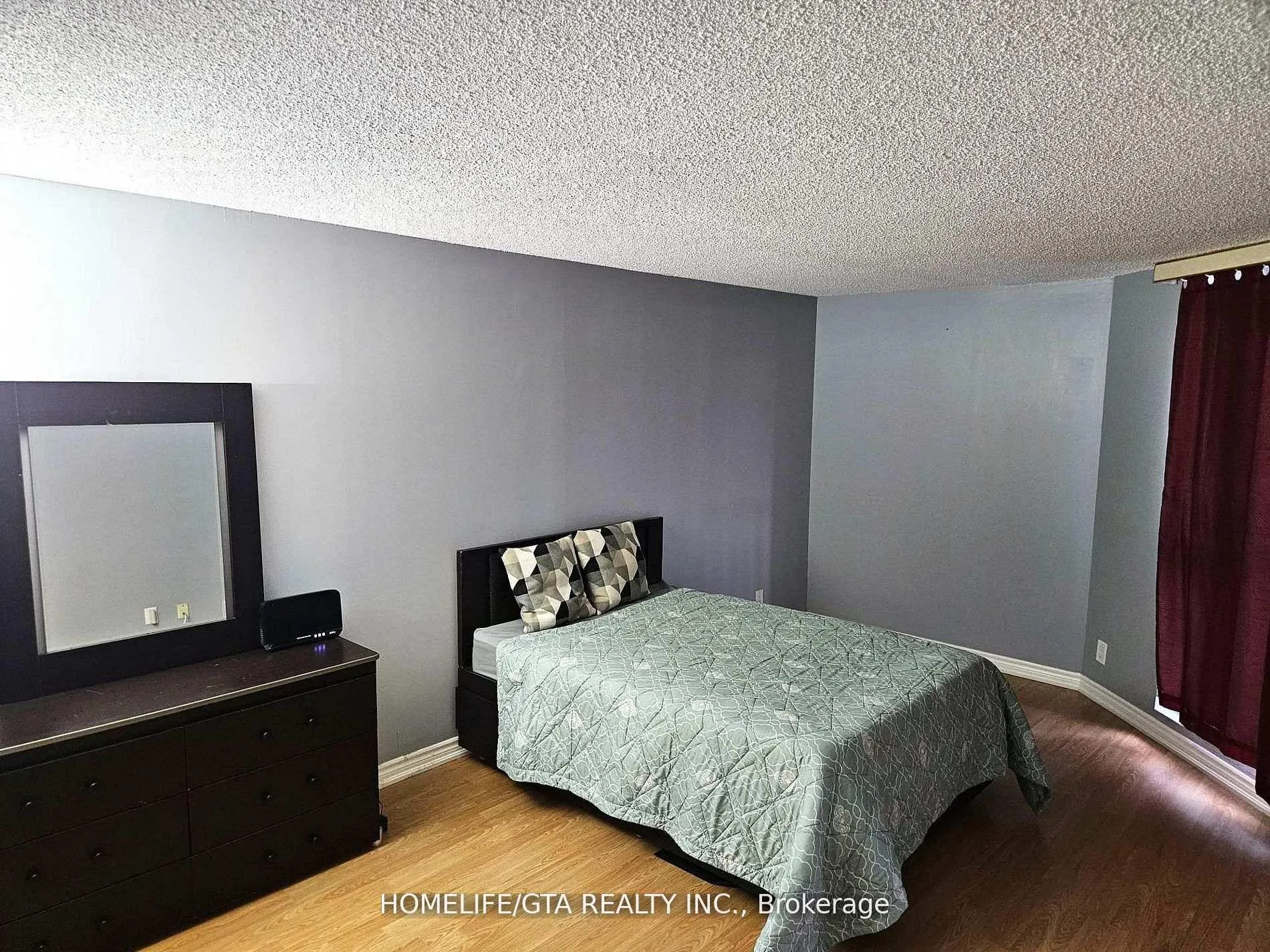 Photo 8 of Unit 1409, 41 Markbrook Lane, Etobicoke, Mount Olive-Silverstone-Jamestown — HOMEH