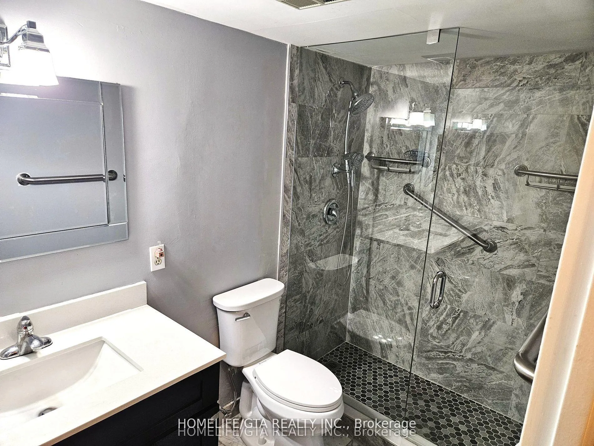 Photo 11 of Unit 1409, 41 Markbrook Lane, Etobicoke, Mount Olive-Silverstone-Jamestown — HOMEH
