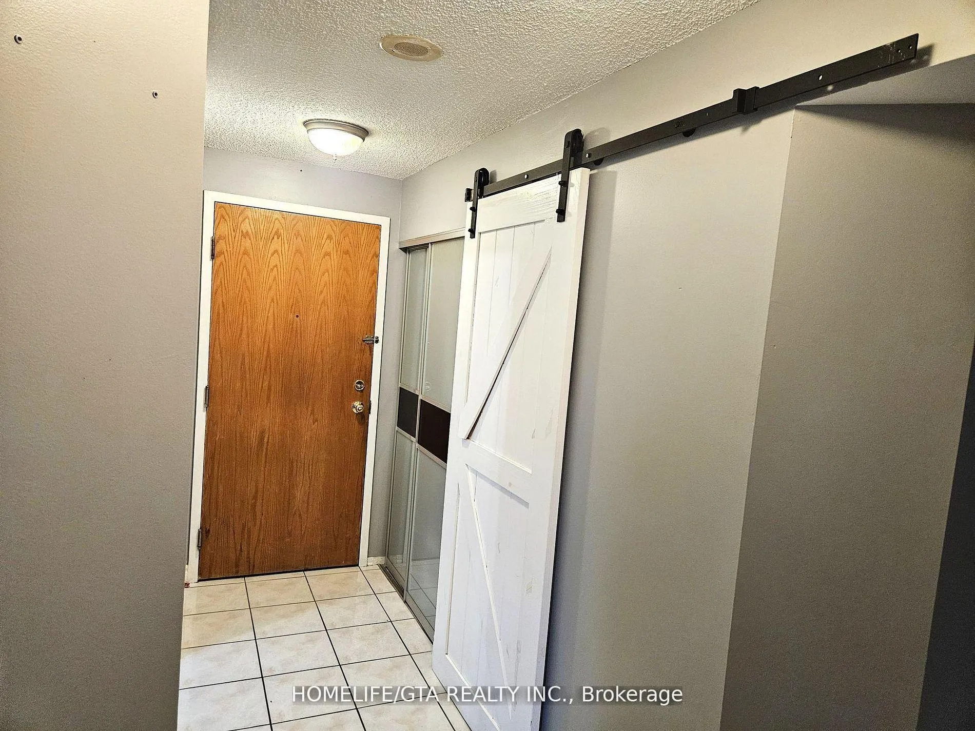 Photo 13 of Unit 1409, 41 Markbrook Lane, Etobicoke, Mount Olive-Silverstone-Jamestown — HOMEH